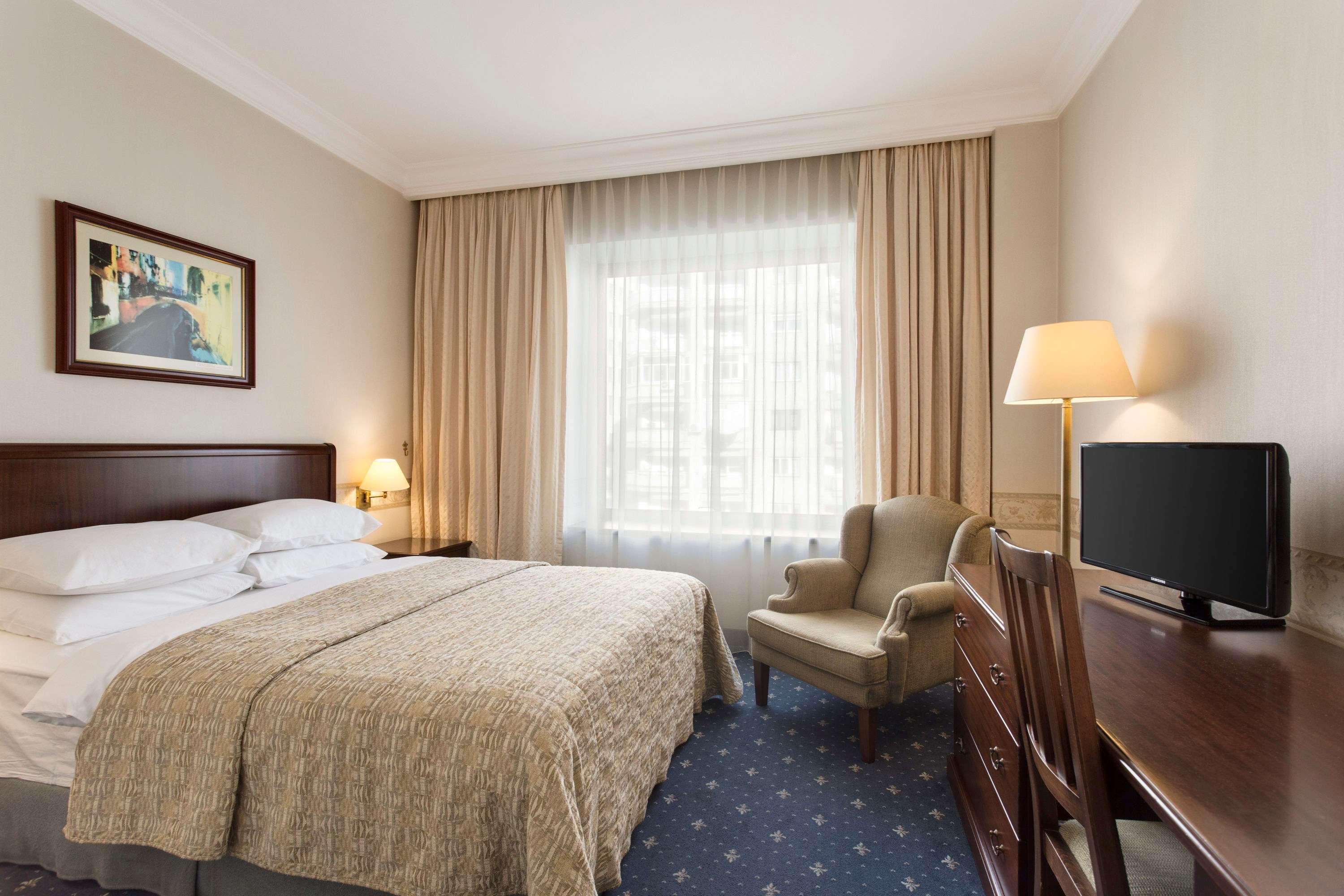 Ramada Bucharest Majestic Hotel