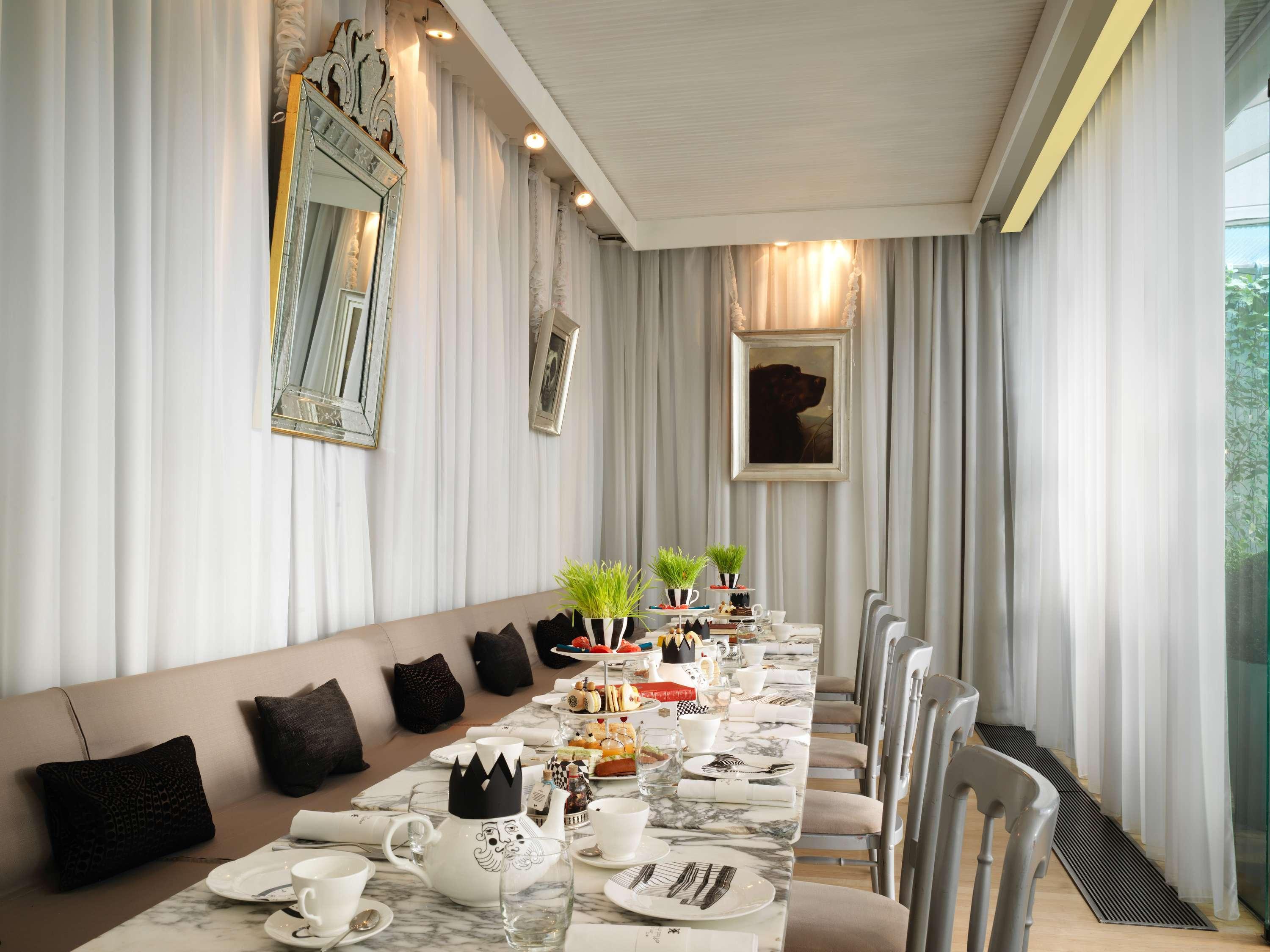 Sanderson London, A Morgans Originals Hotel
