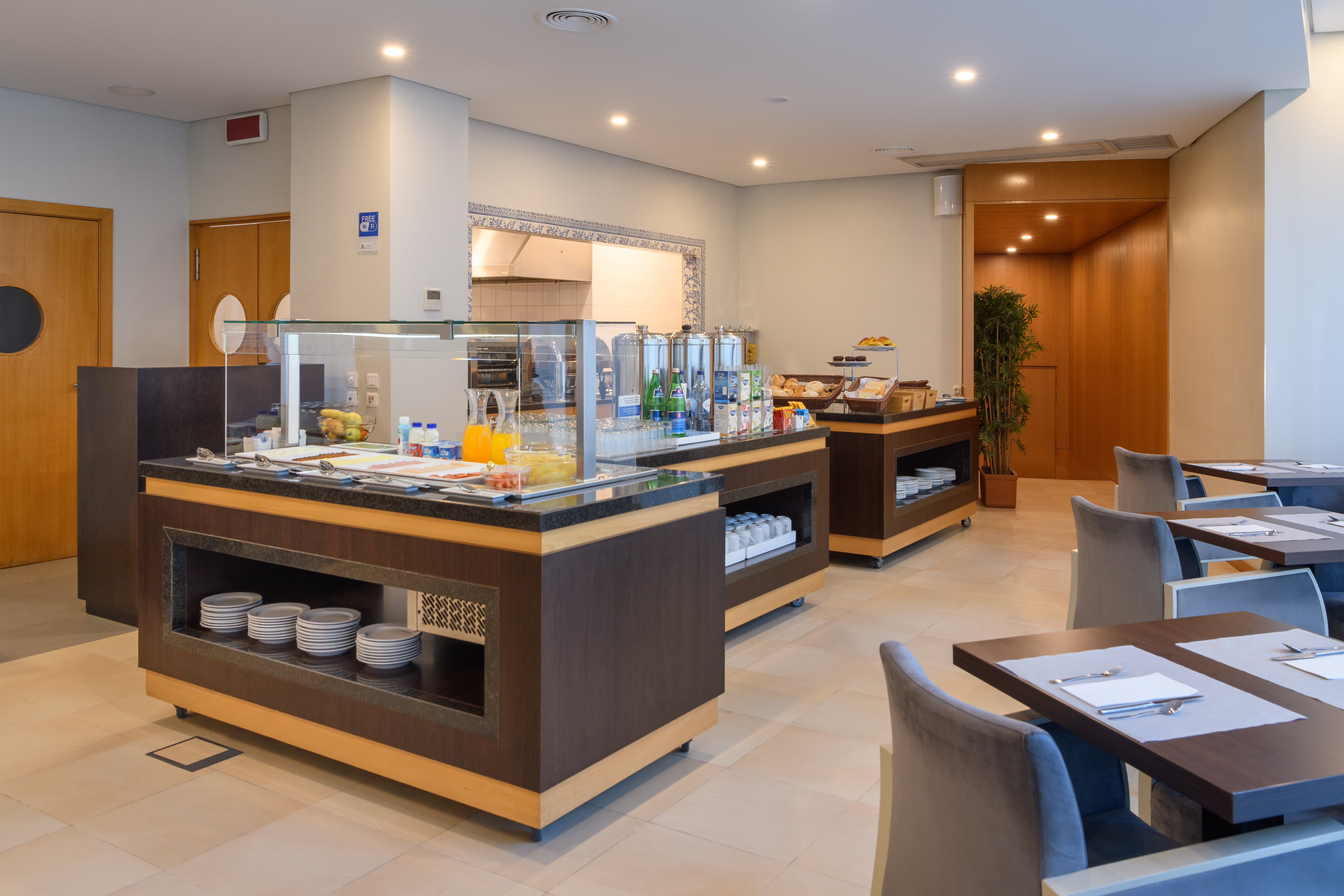 TRYP Porto Centro Hotel