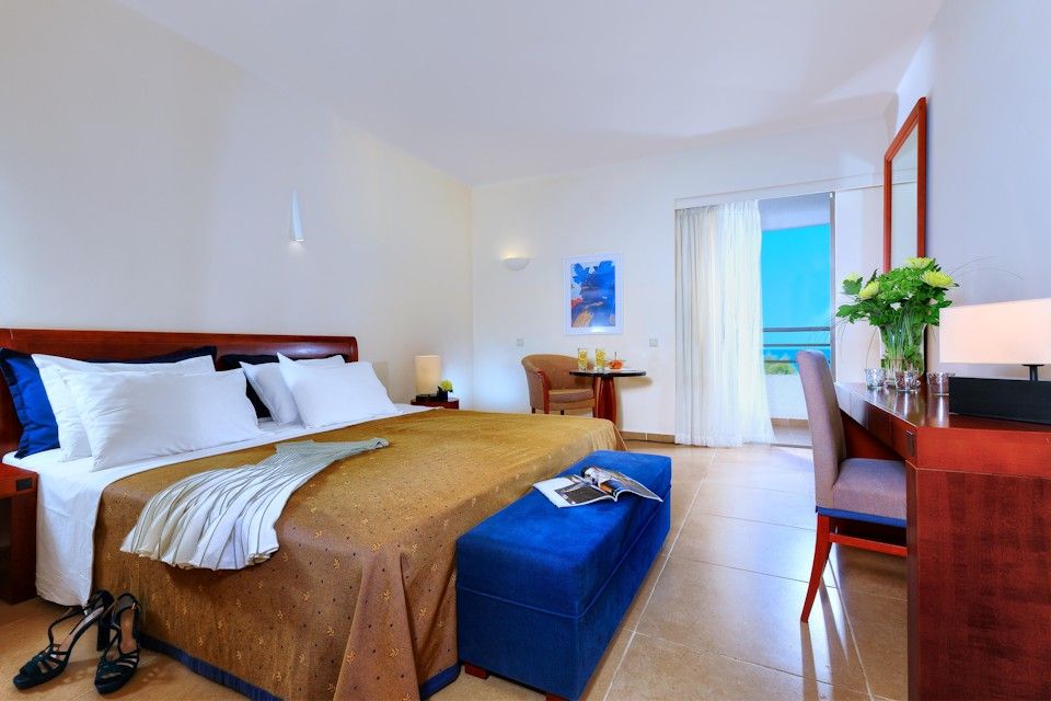 Apollonia Resort & Spa