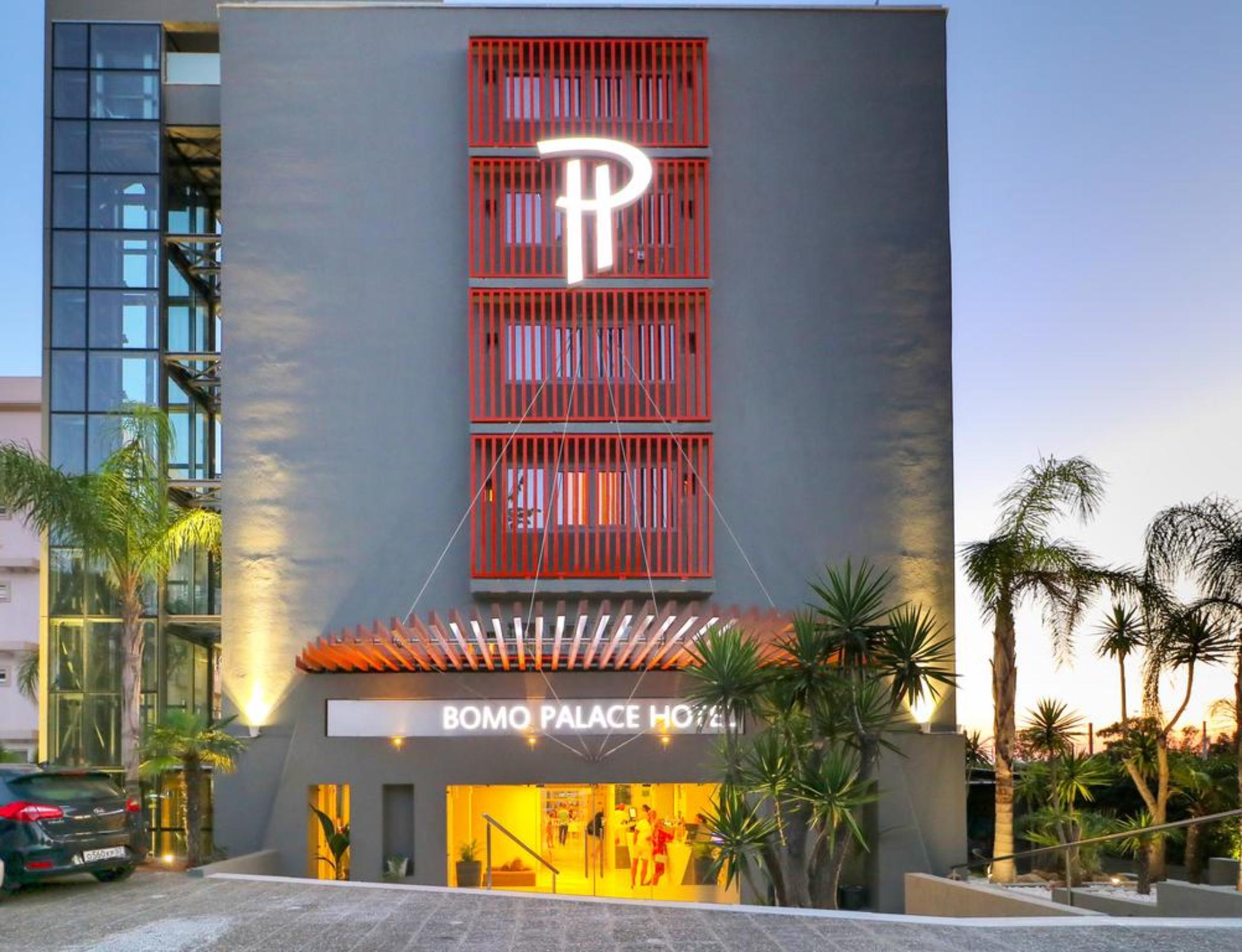 Bomo Club Palace Hotel