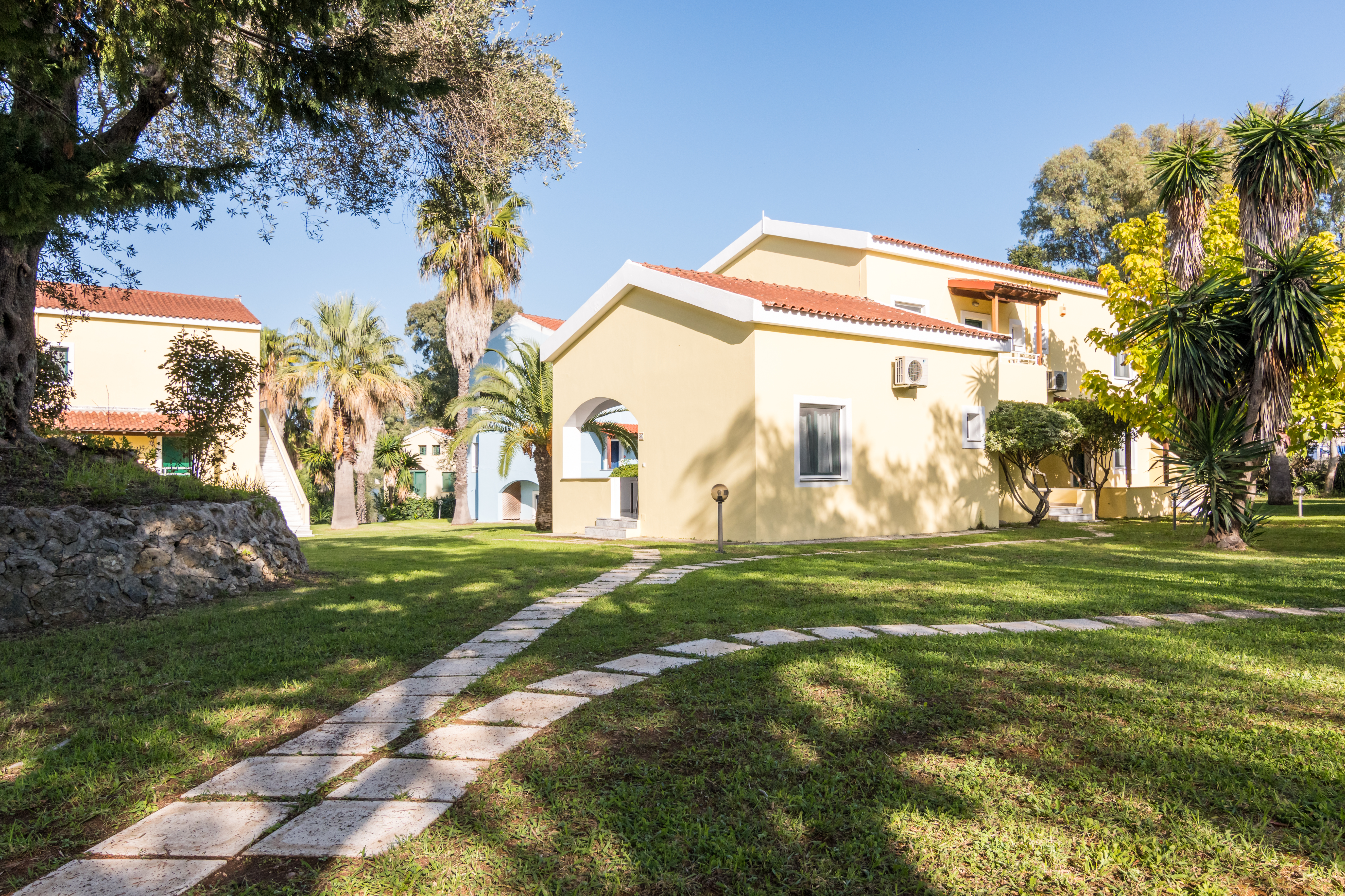 Helion Resort - фото