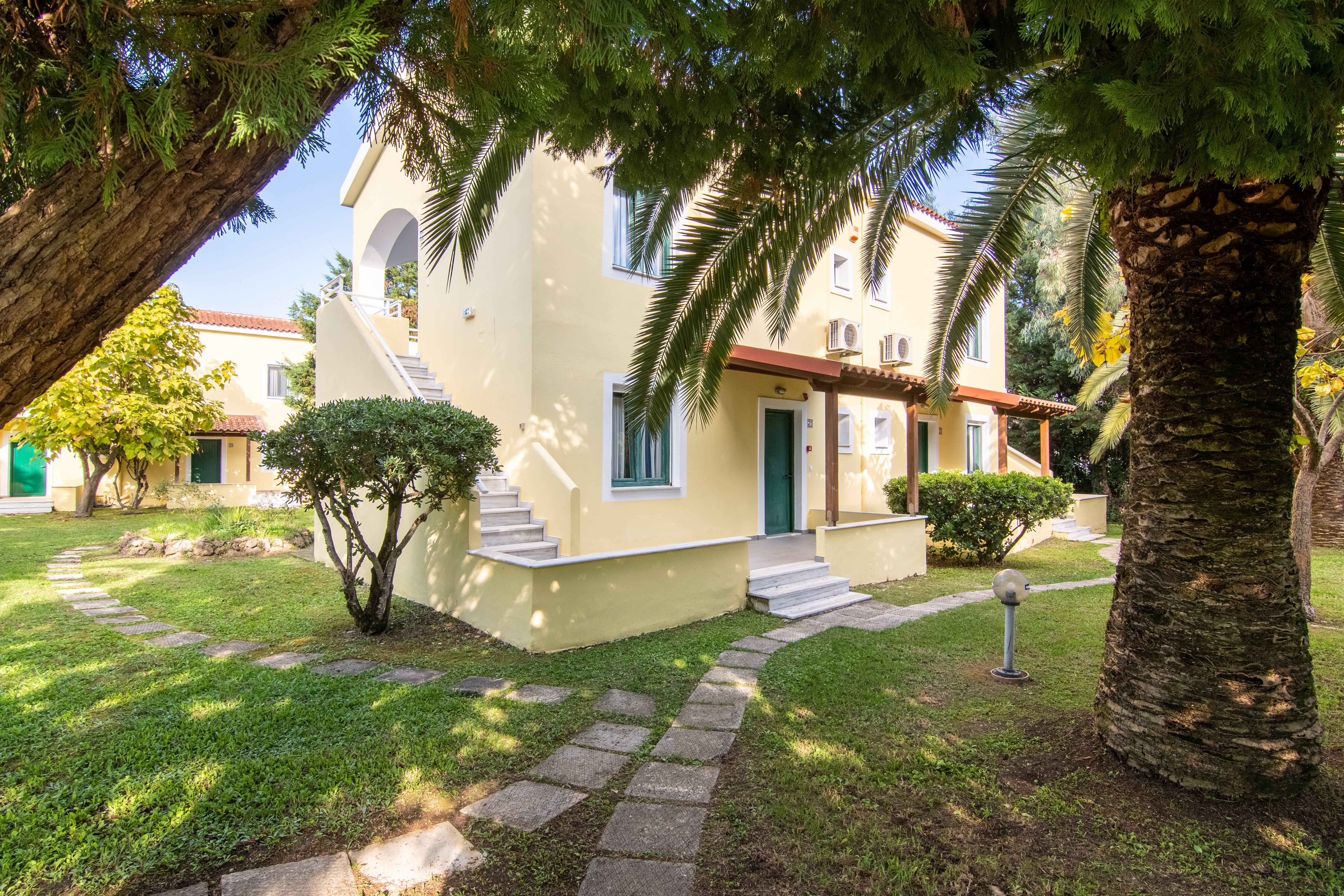 Helion Resort - фото