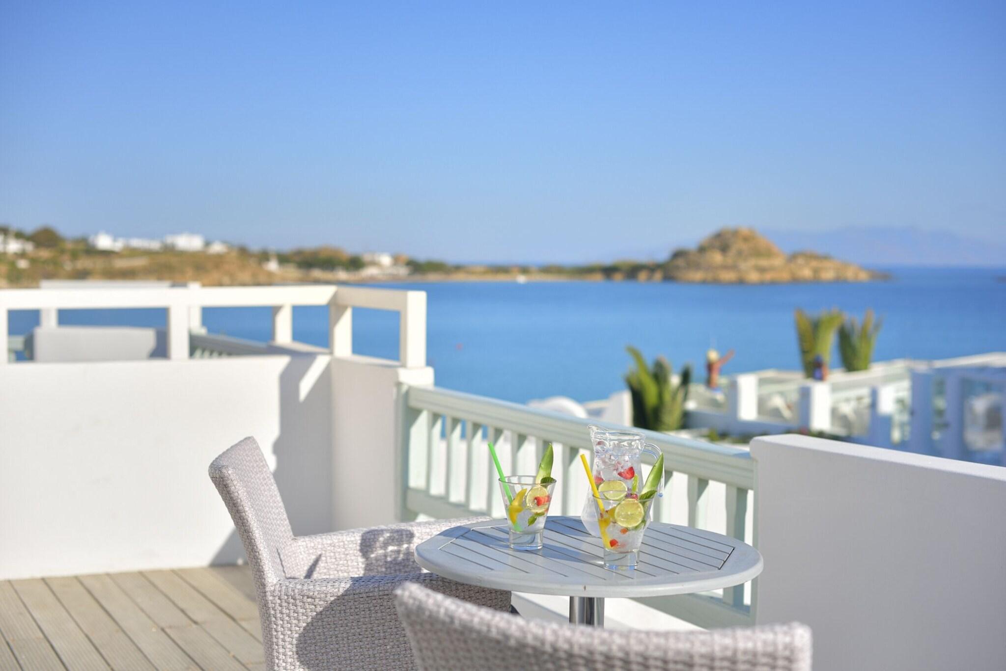 Petinos Hotel