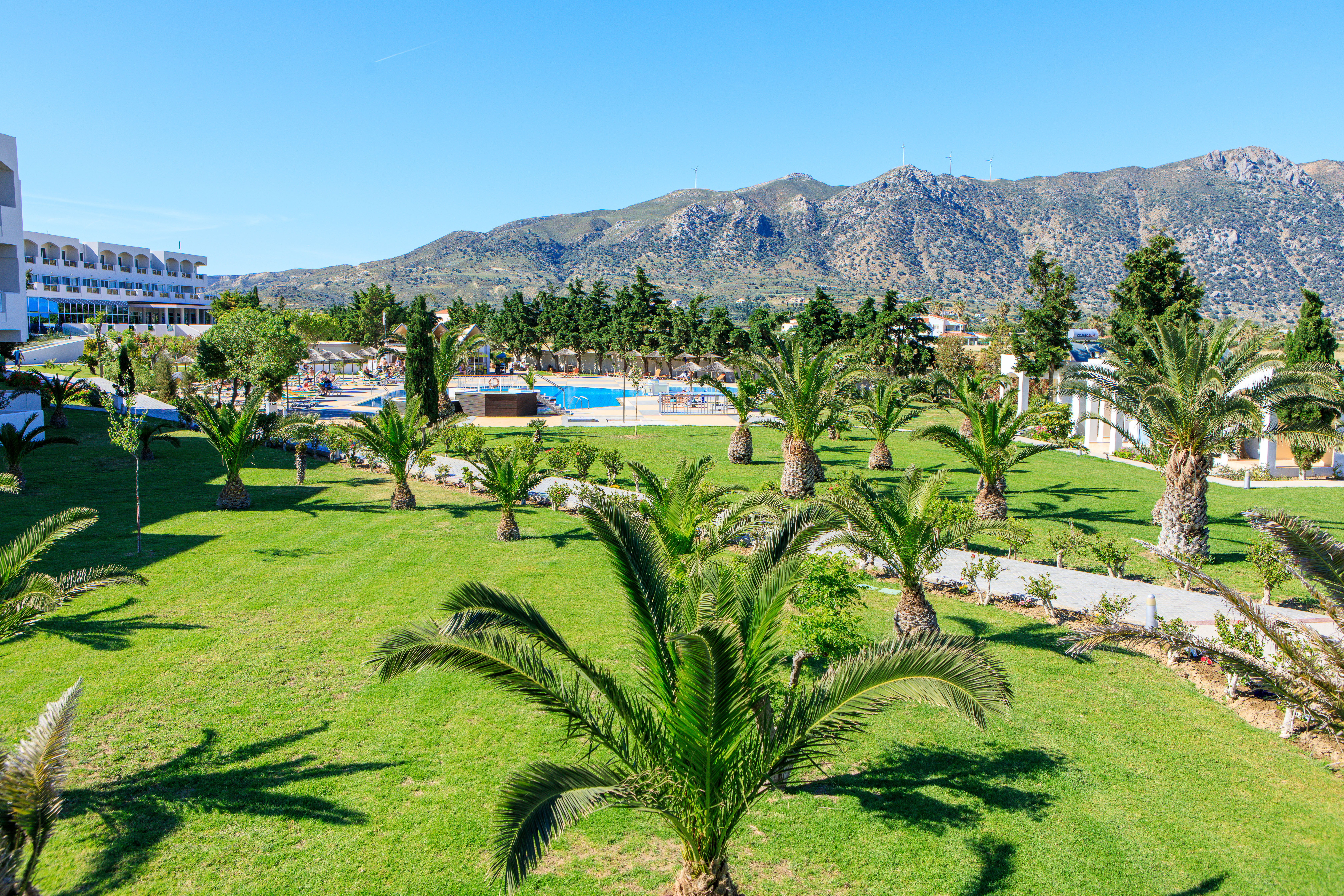 Sovereign Beach - фото