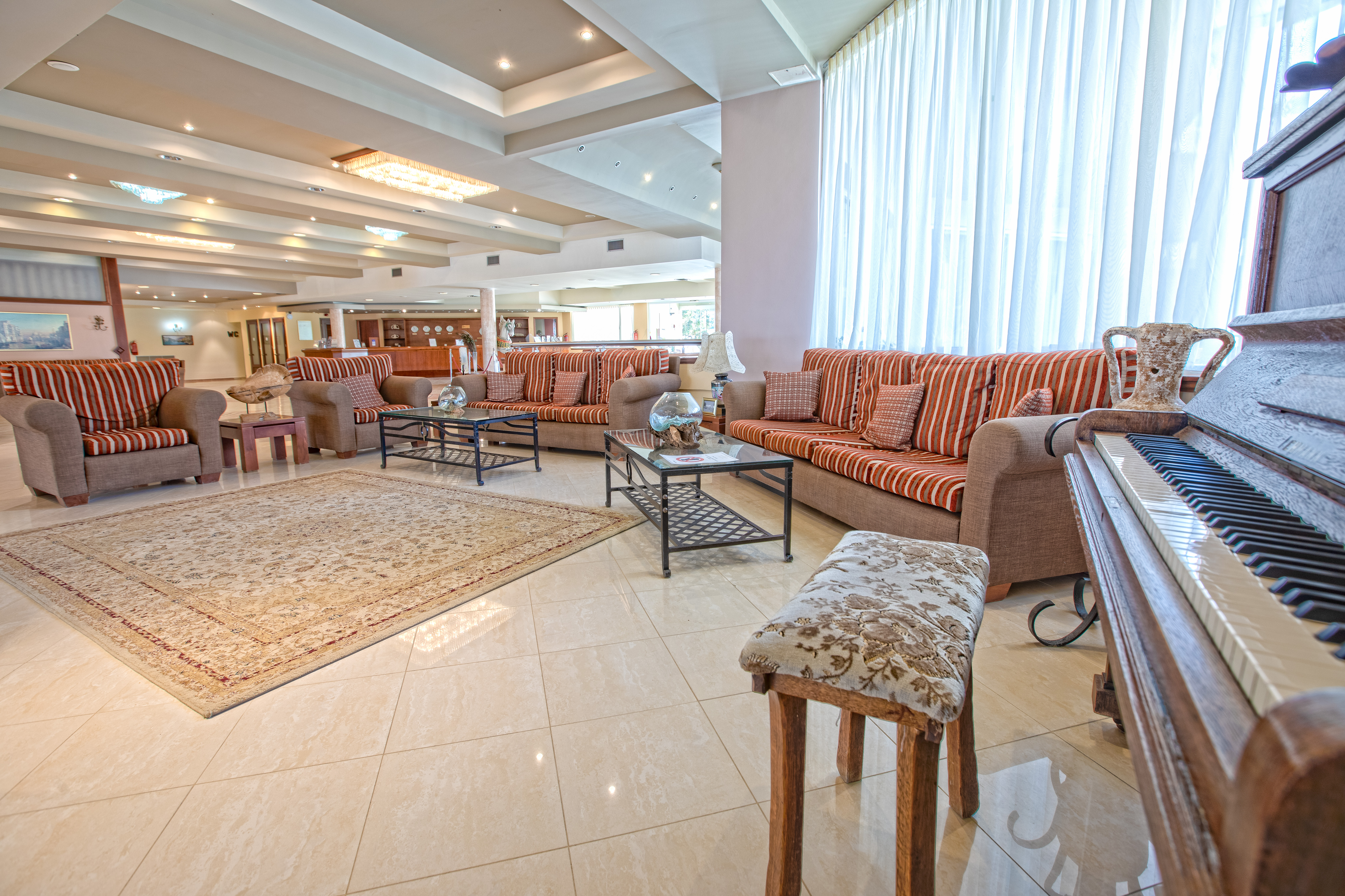 Sovereign Beach - фото