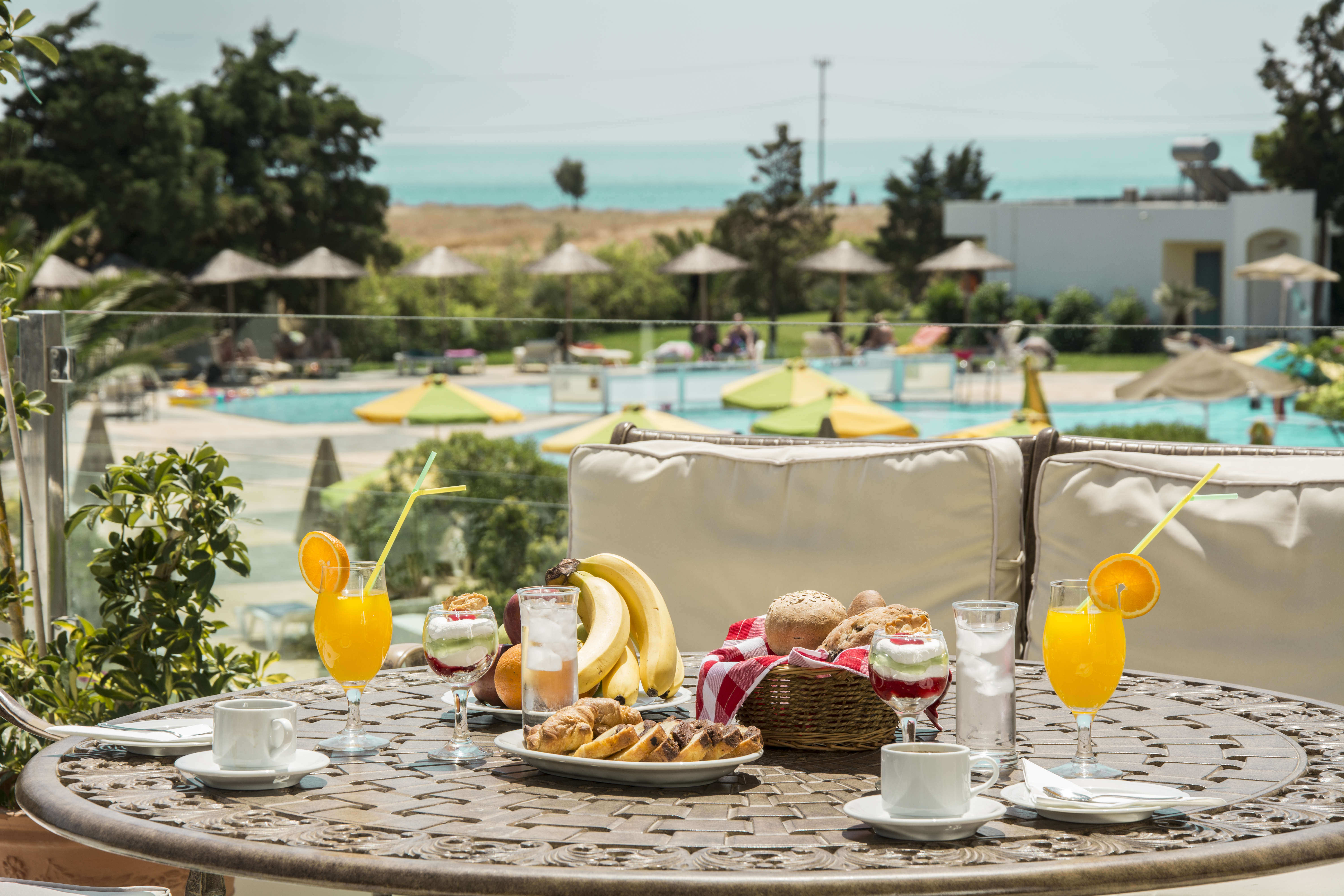 Sovereign Beach - фото