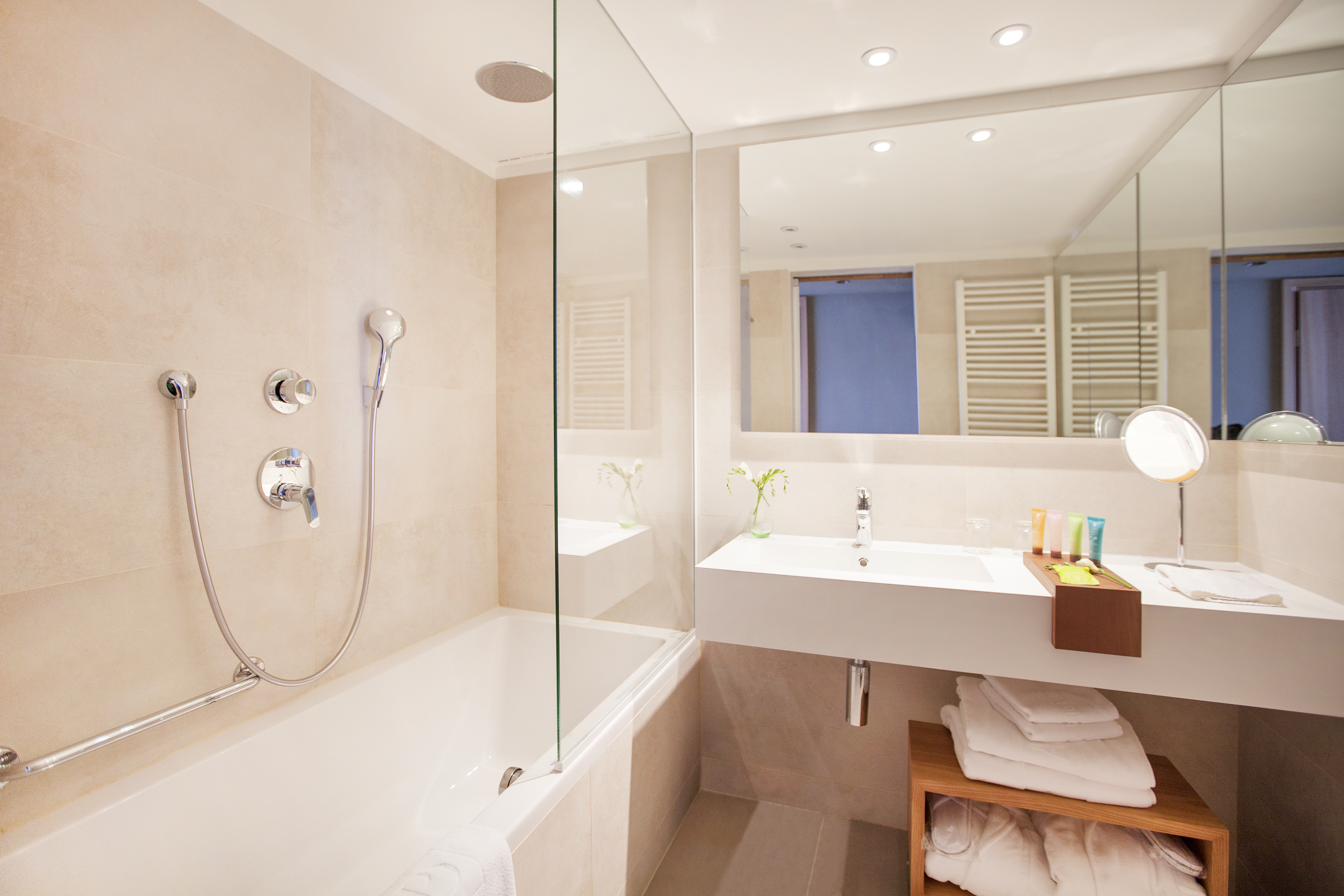 Hotel Dubrovnik Palace by null