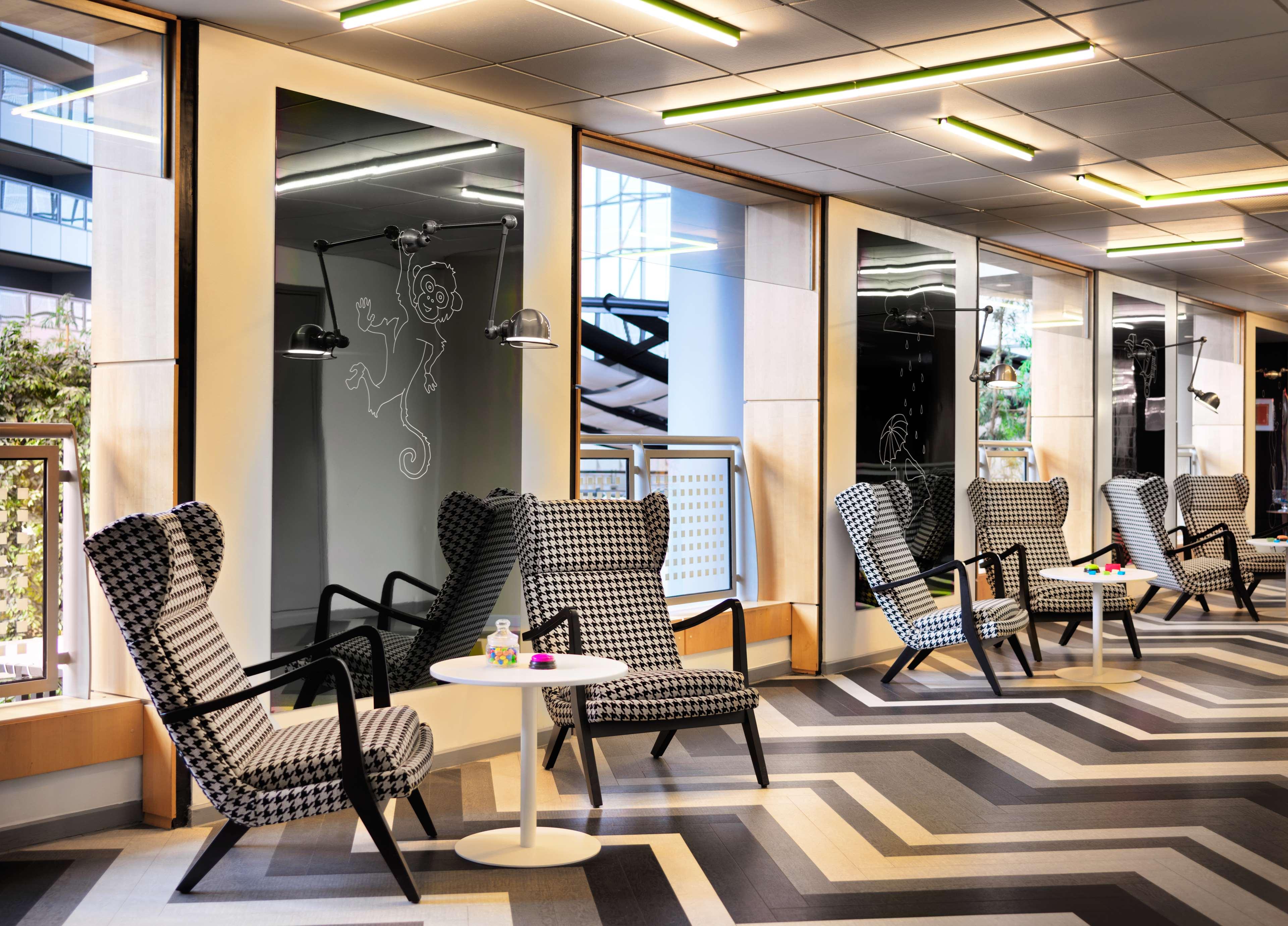 The Atrium Hotel & Conference Centre Paris CDG - photo