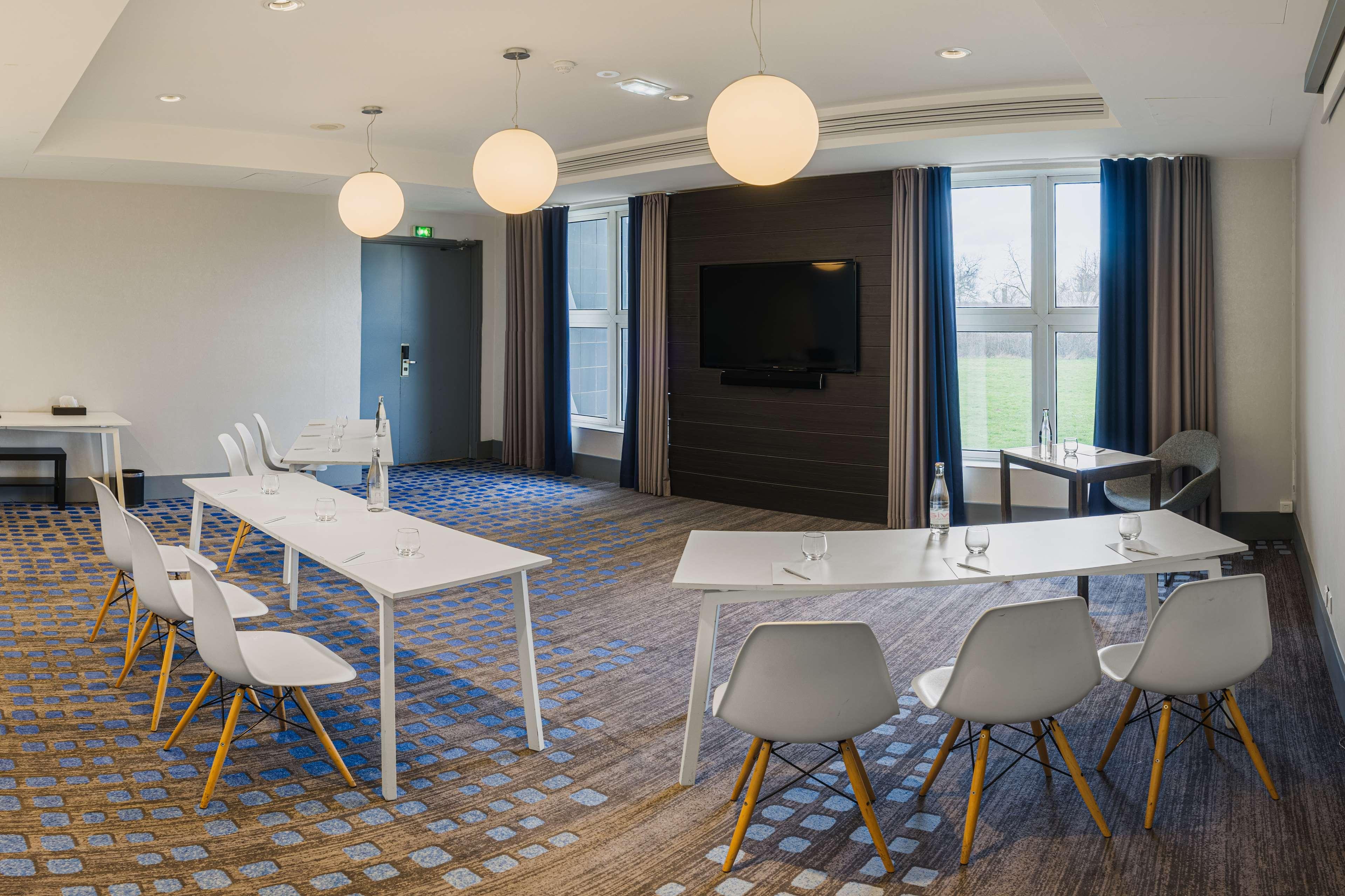 The Atrium Hotel & Conference Centre Paris CDG - photo