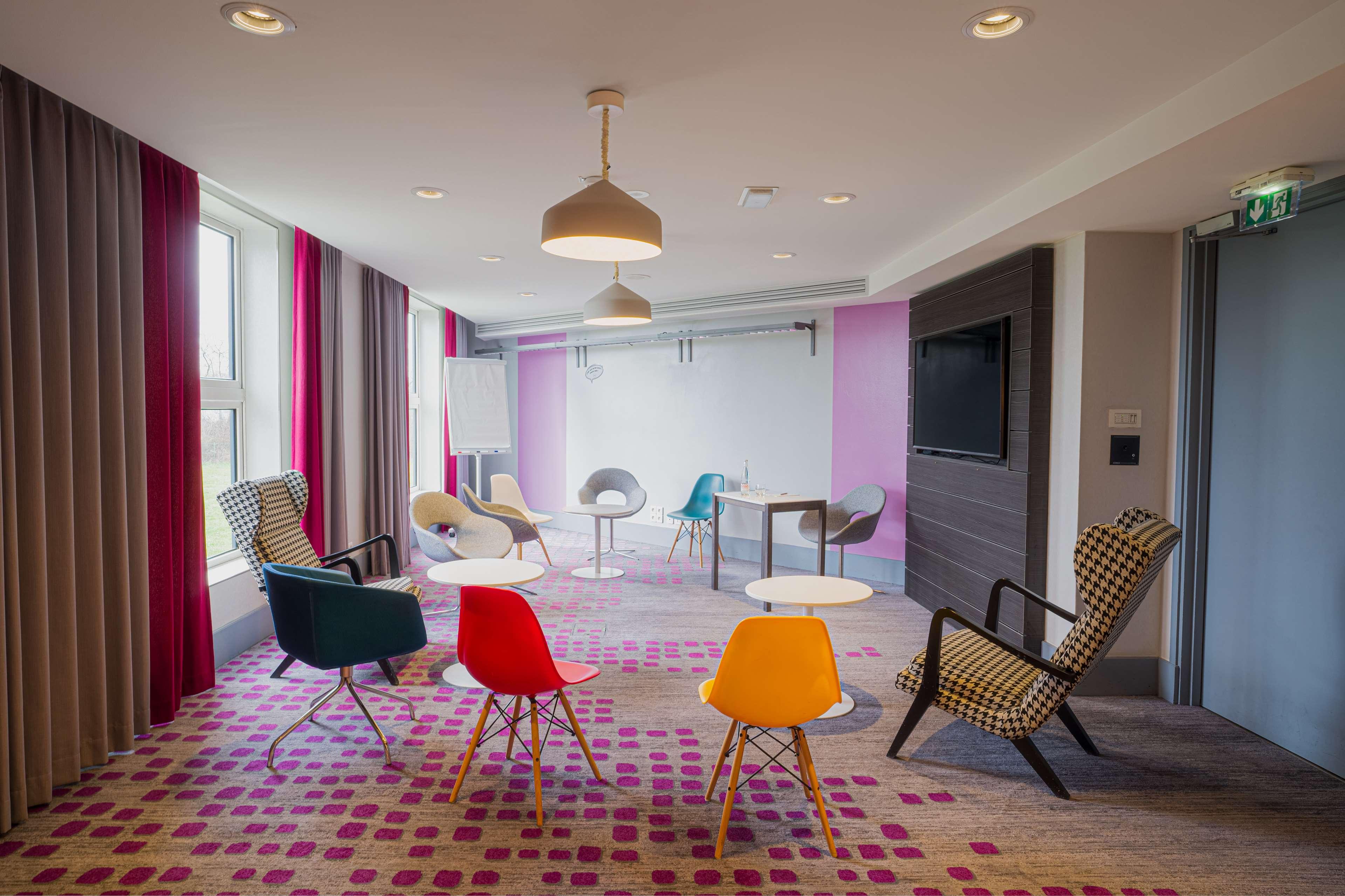 The Atrium Hotel & Conference Centre Paris CDG - photo