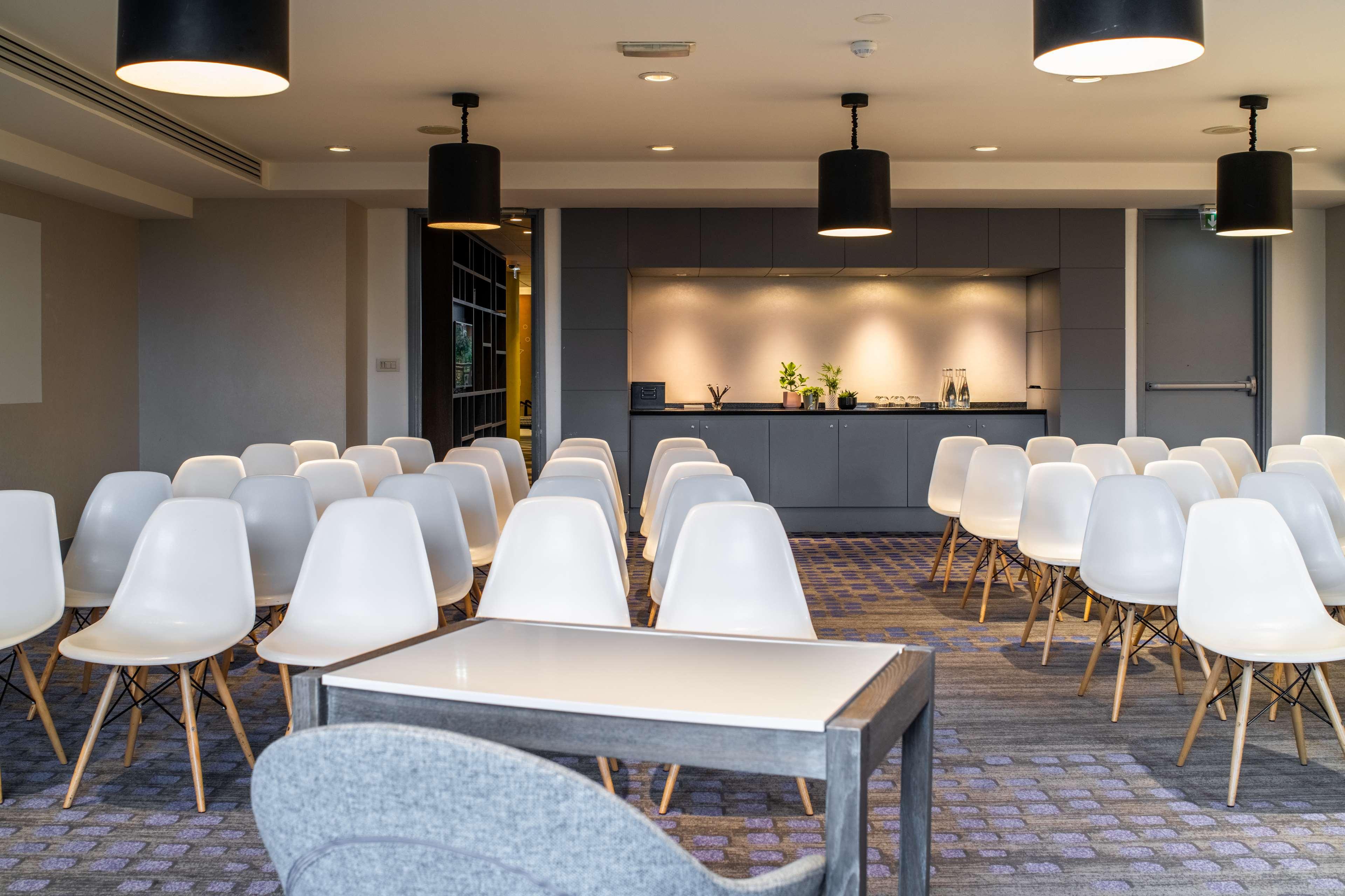 The Atrium Hotel & Conference Centre Paris CDG - photo