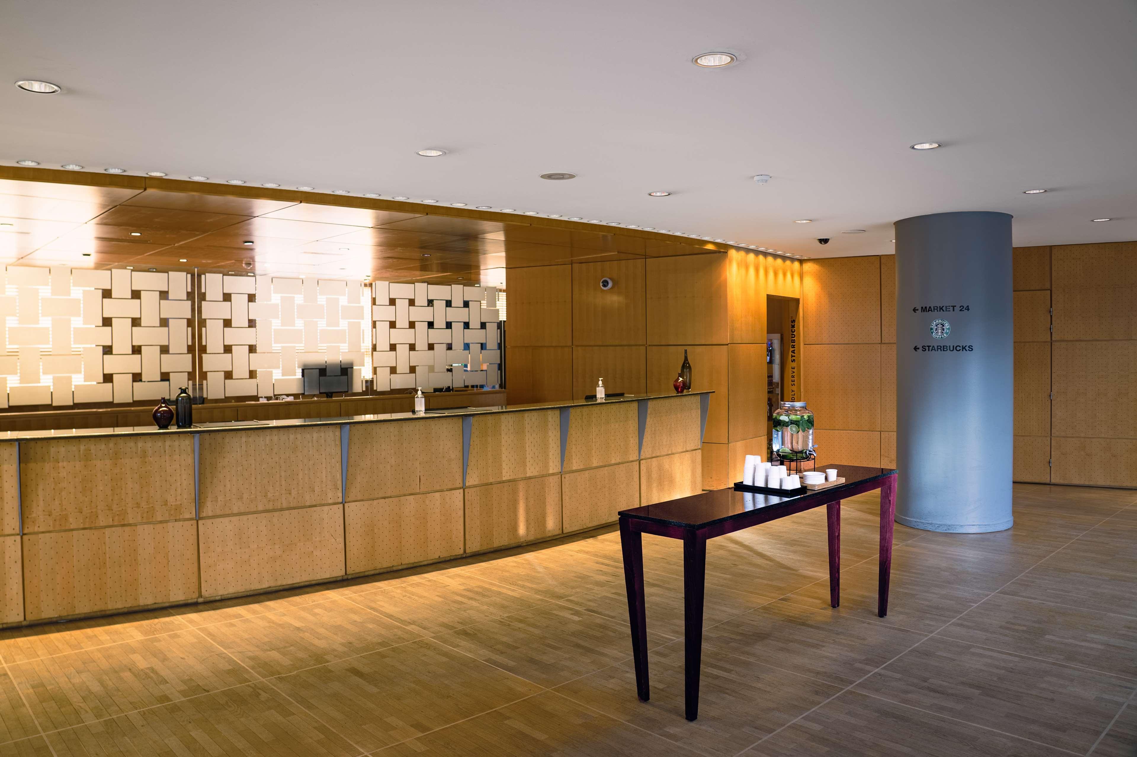 The Atrium Hotel & Conference Centre Paris CDG - photo