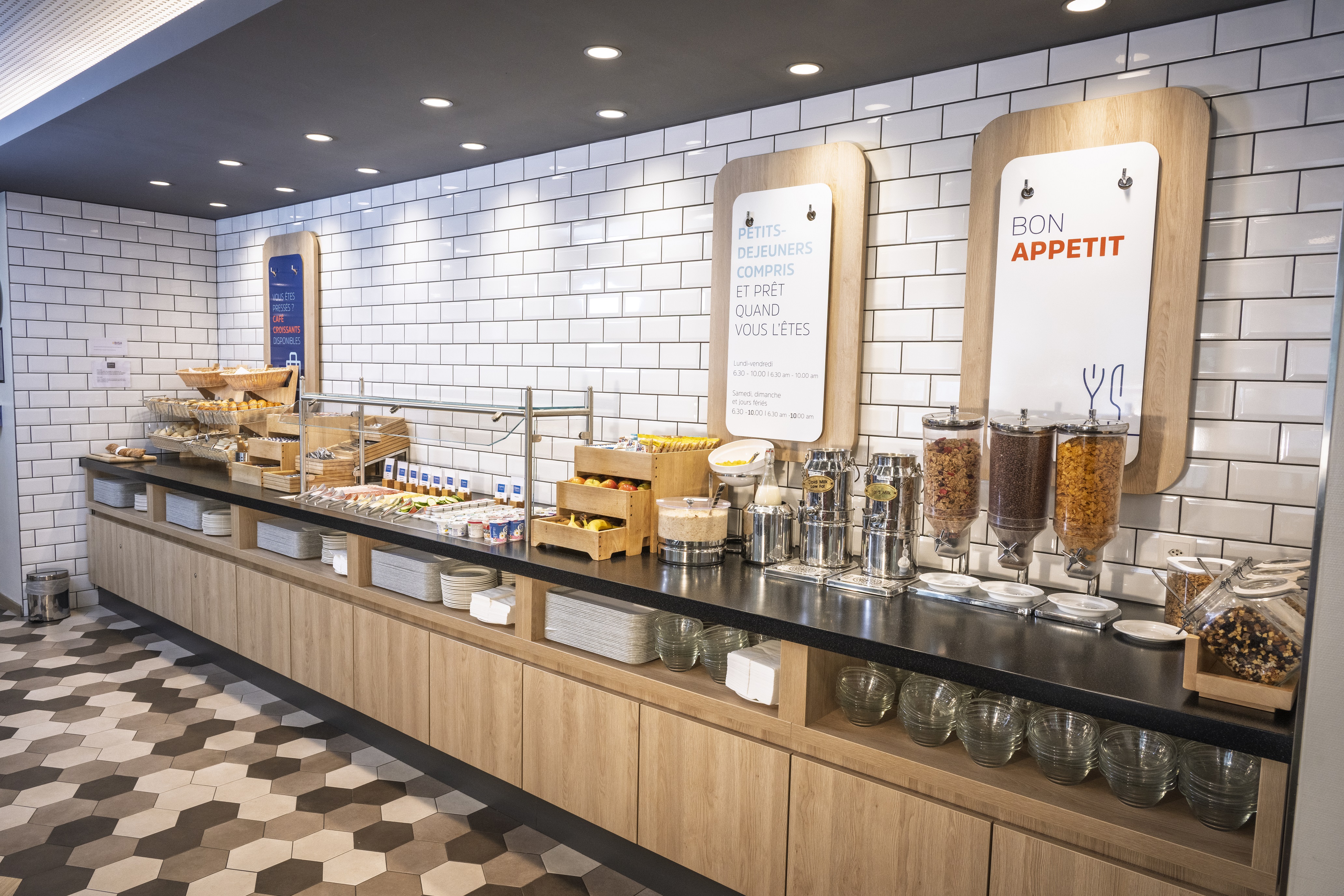 Holiday Inn Express Geneva Airport