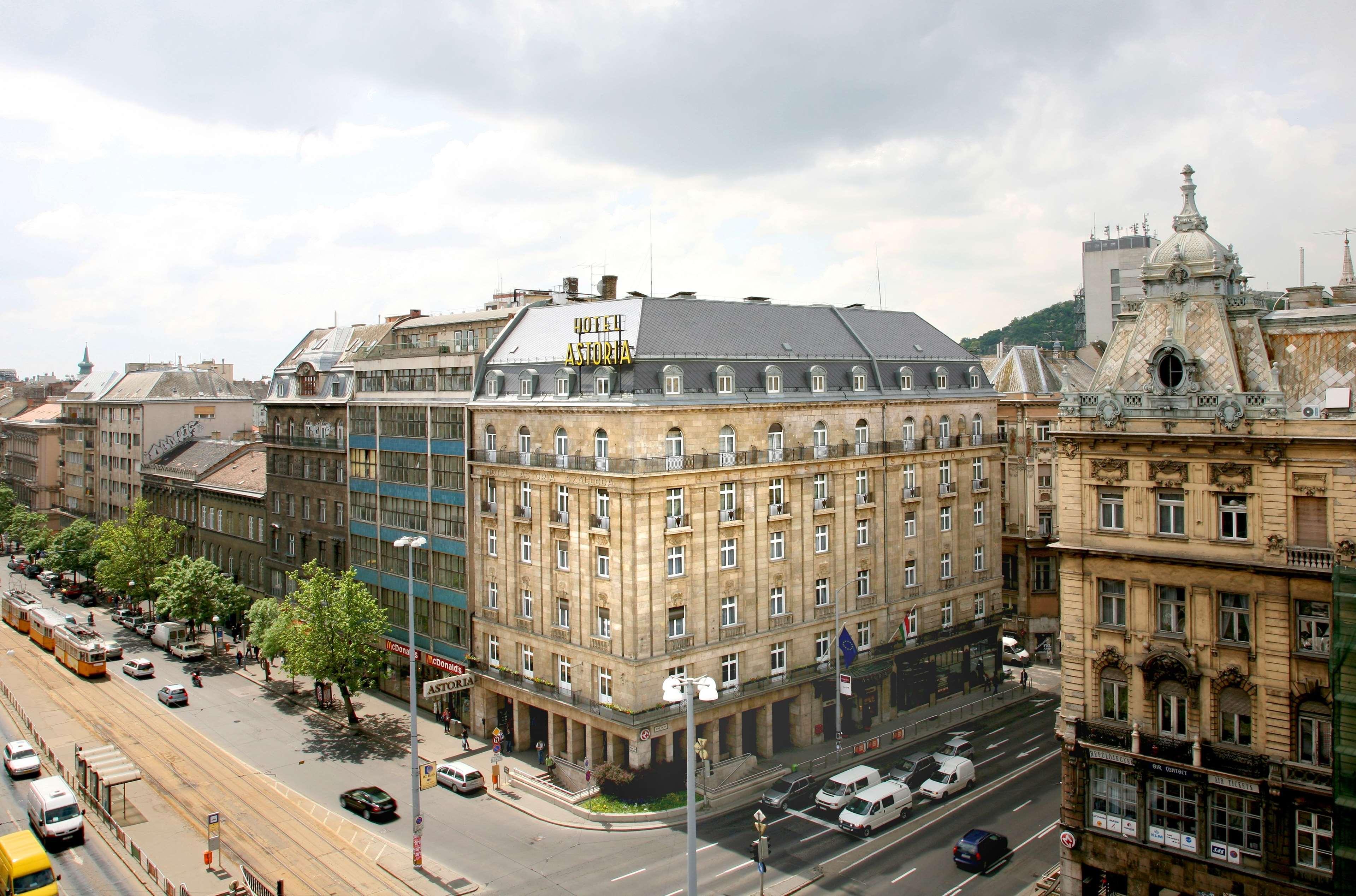 Danubius Hotel Astoria image