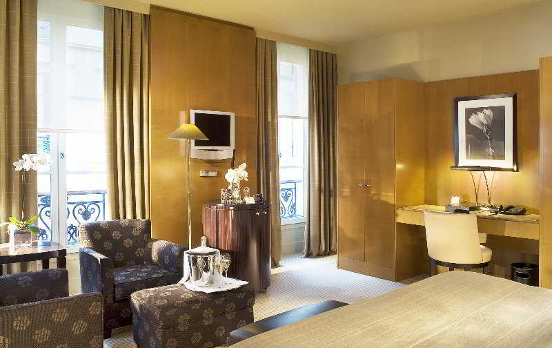 Renaissance Paris Vendome Hotel by null