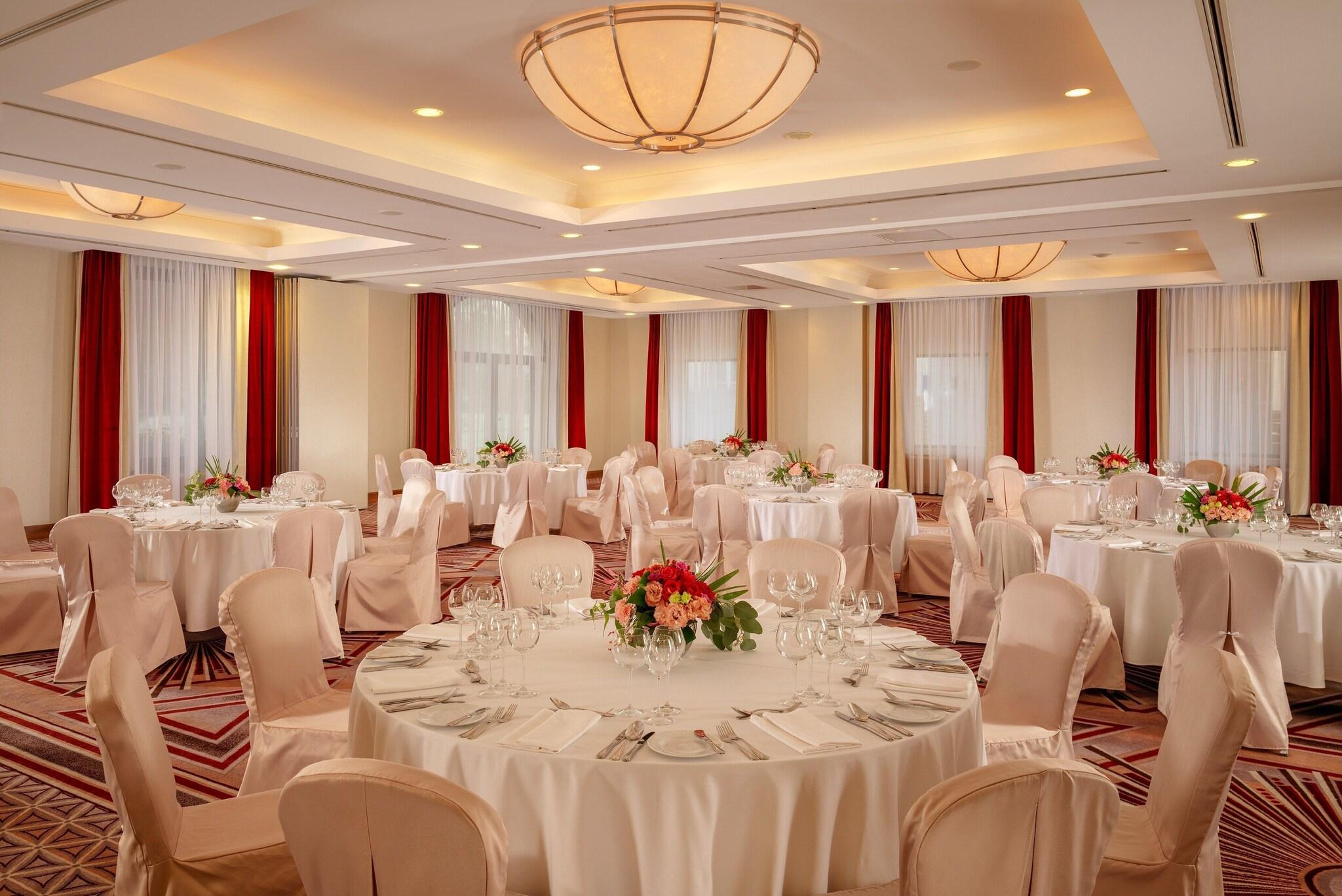 Sheraton Grand Krakow - фото