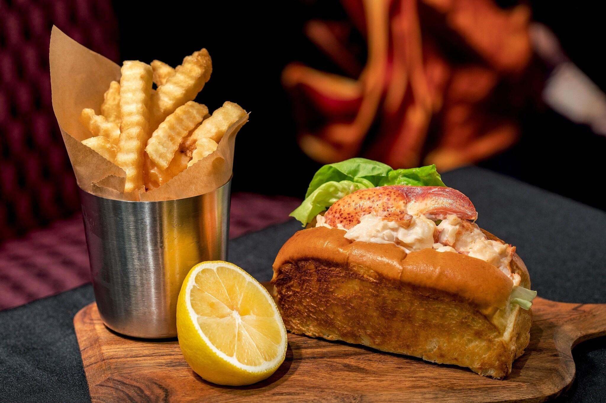 Courtyard by Marriott Boston Downtown by null