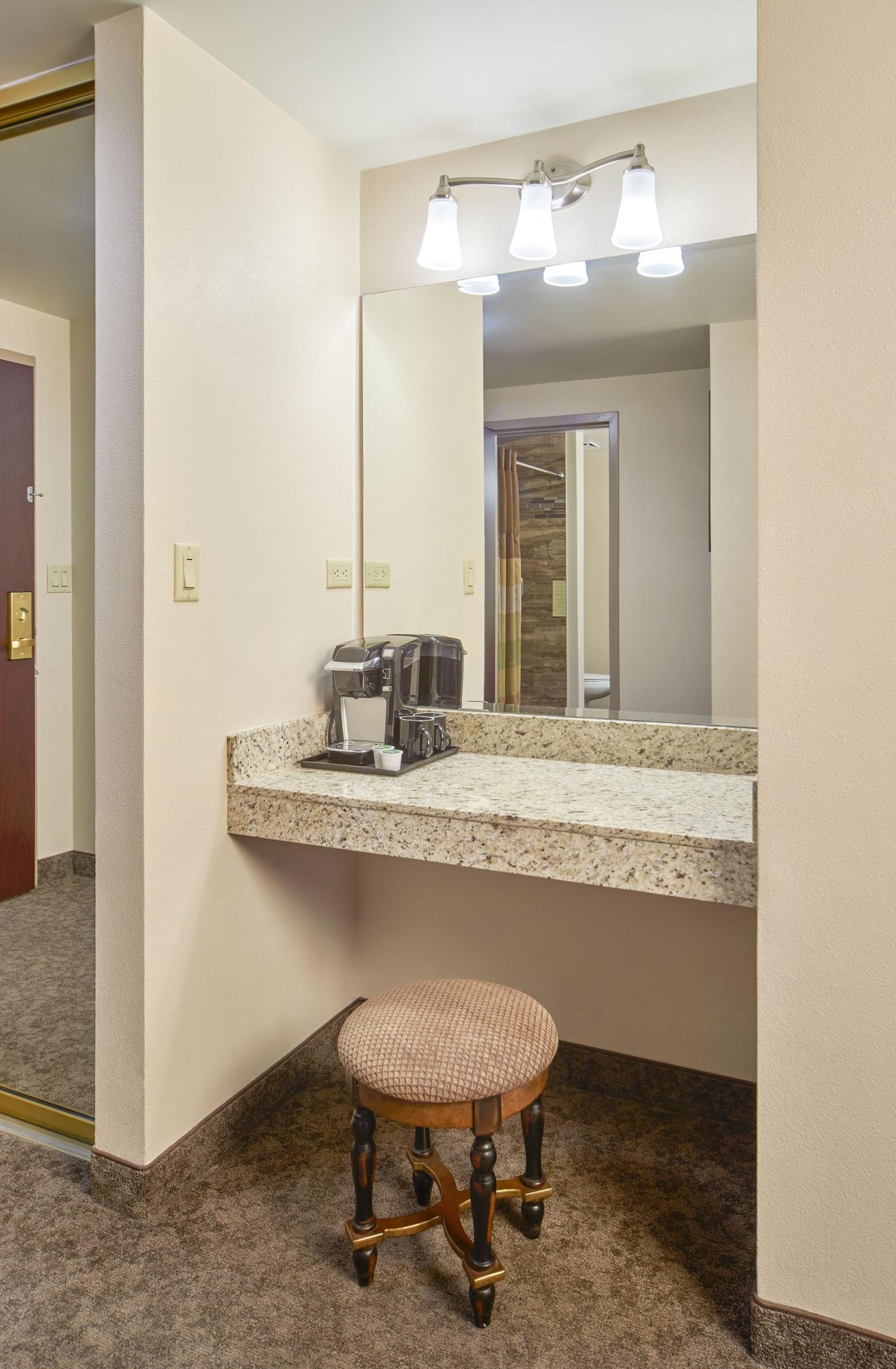 Four Queens Hotel & Casino by null