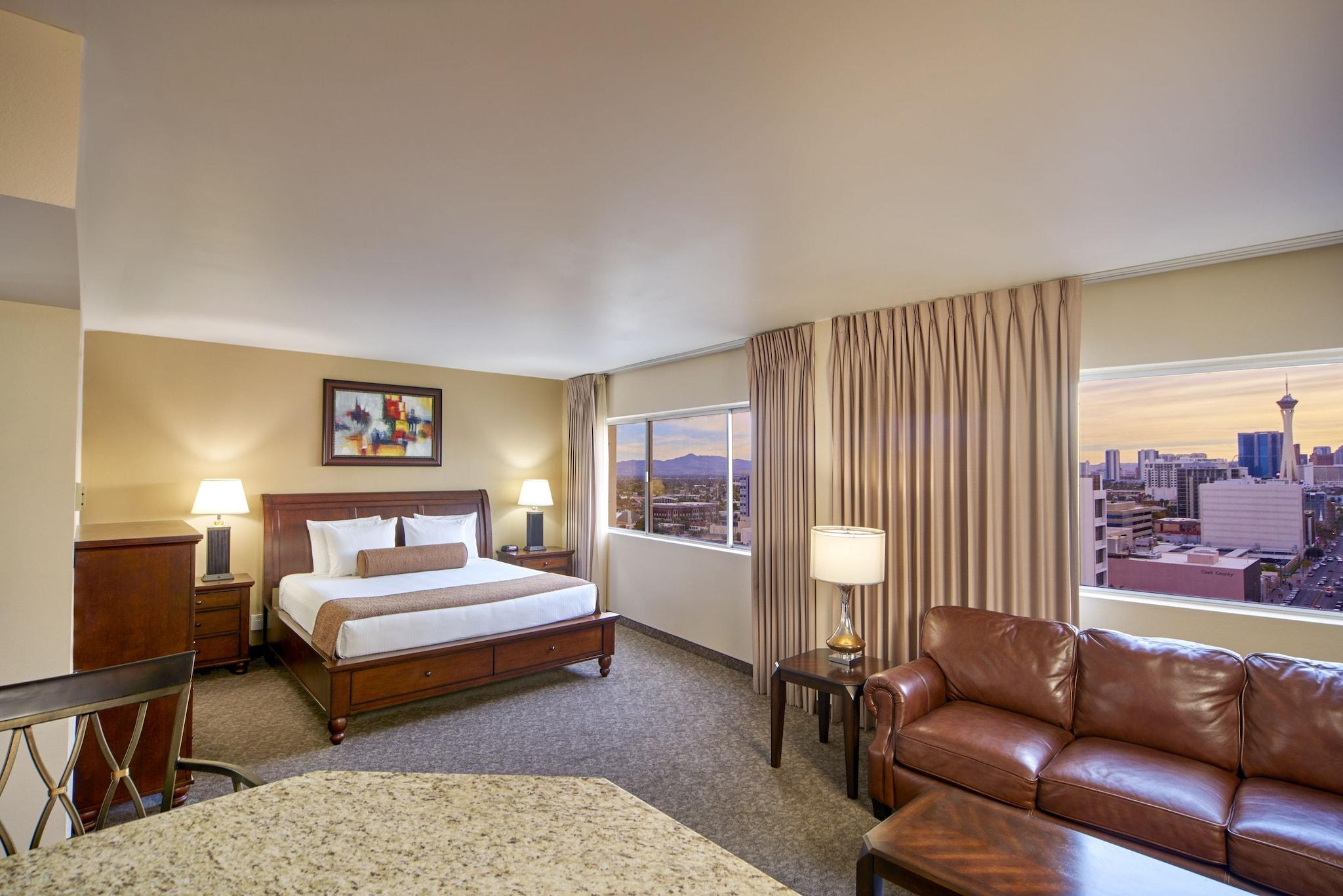Four Queens Hotel & Casino by null