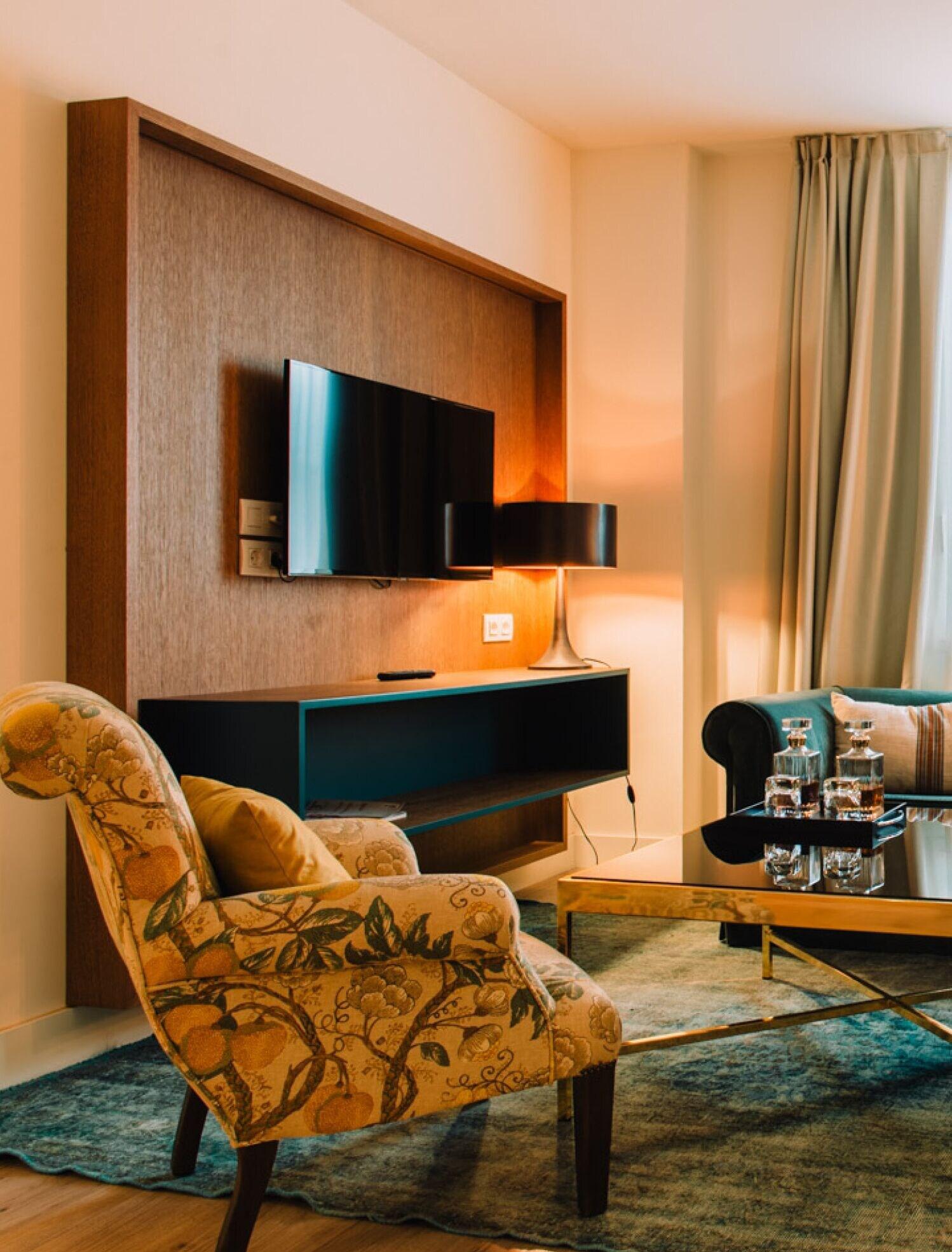 Gallery Hotel - photo