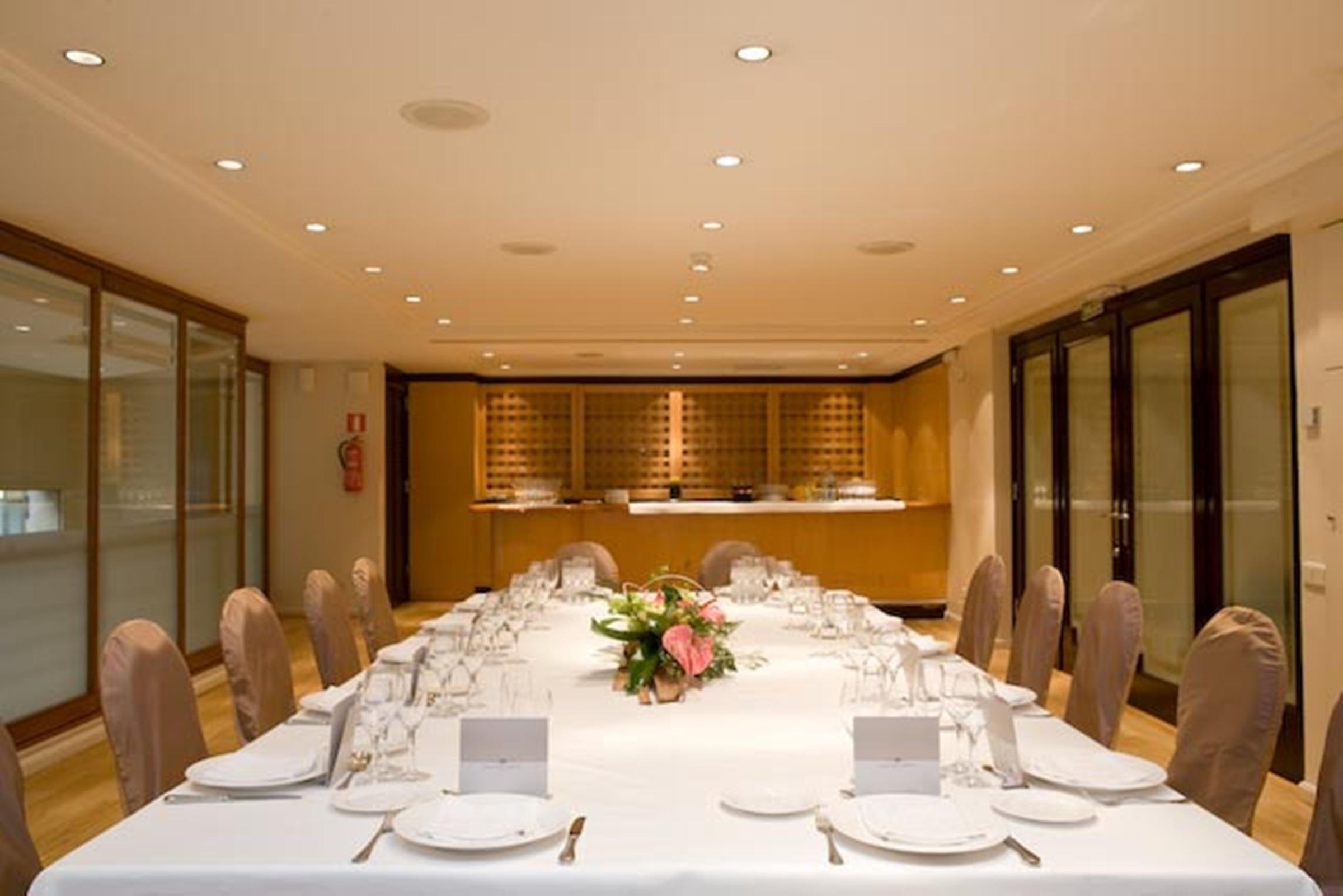 Gallery Hotel - photo