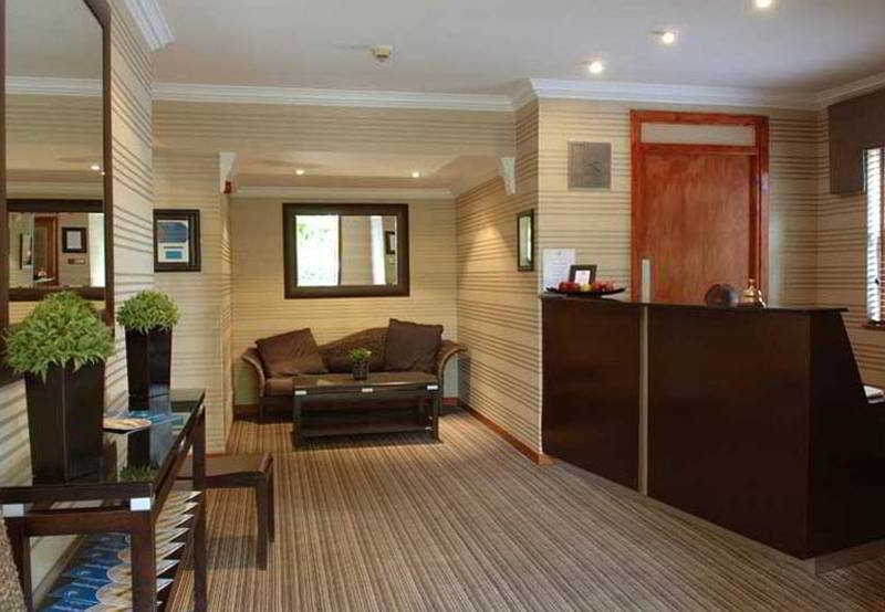 Busby Hotel 