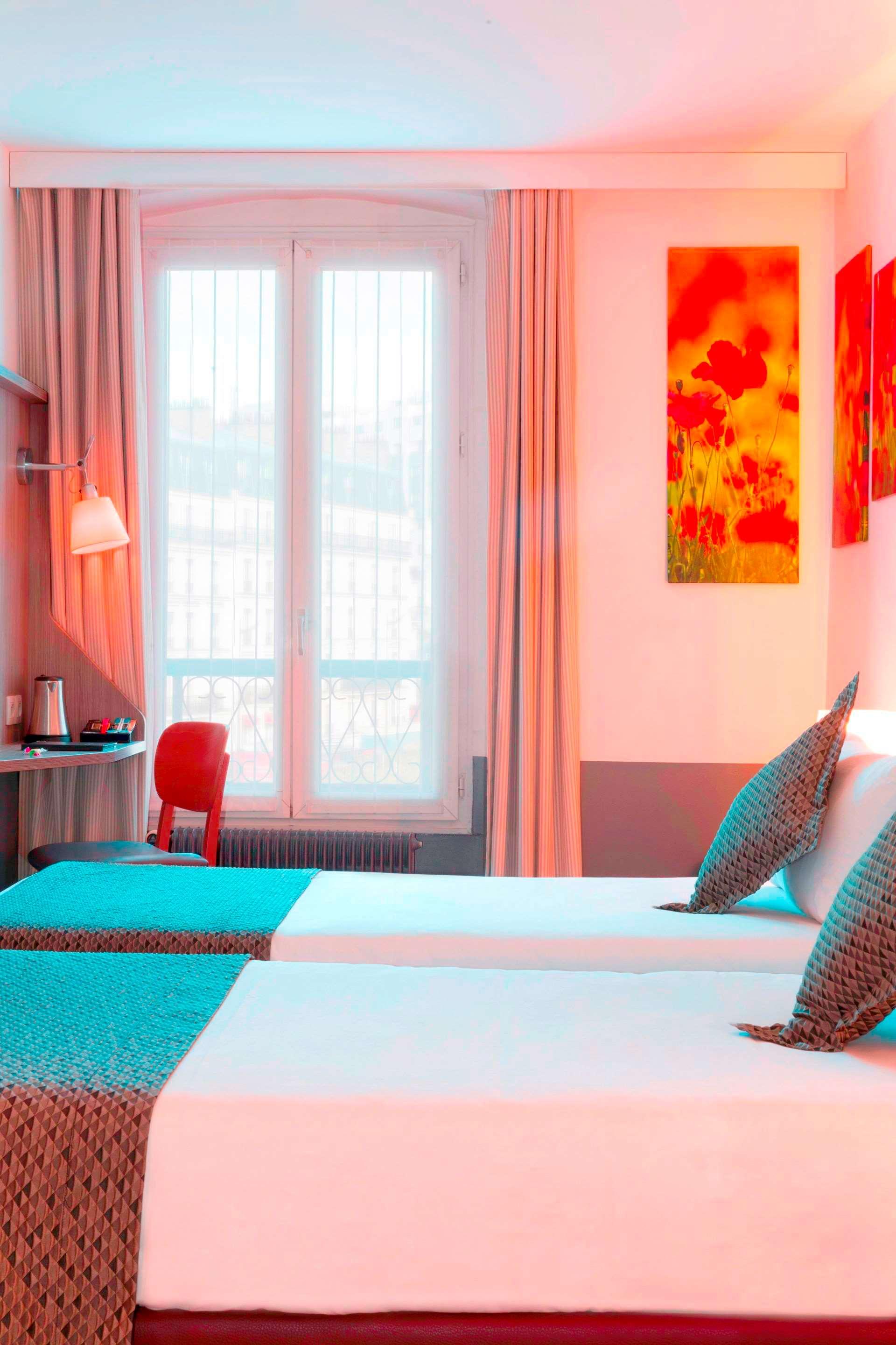 Contact Hotel Alize Montmartre