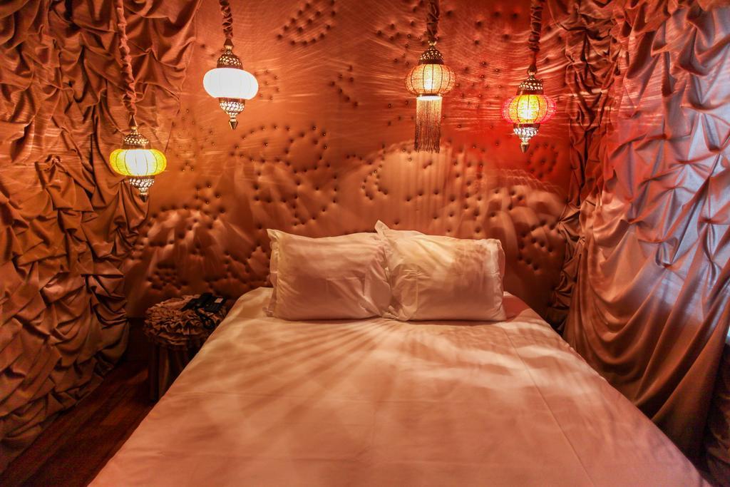 Hotel The Exchange by null