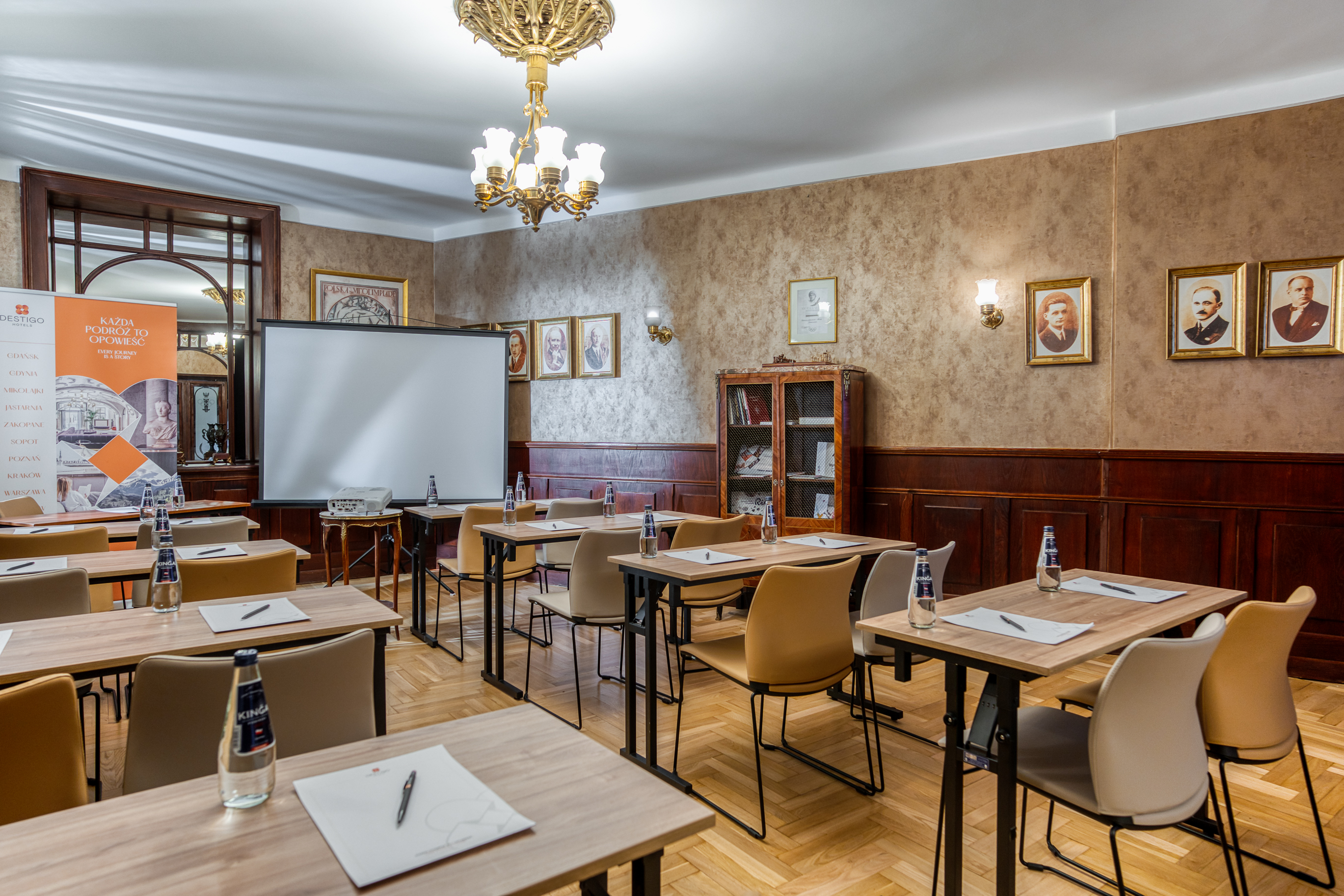 Hotel Francuski by null