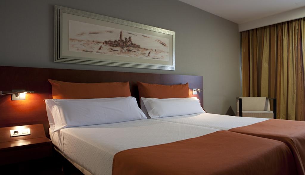 Gallery image of Eurohotel Barcelona Granvia Fira