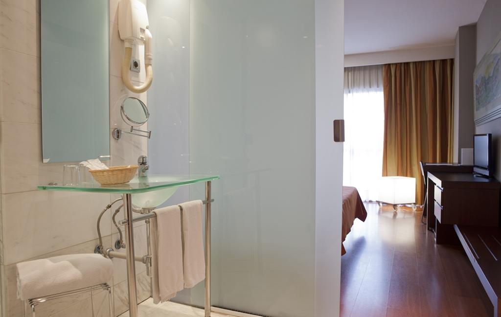 Gallery image of Eurohotel Barcelona Granvia Fira