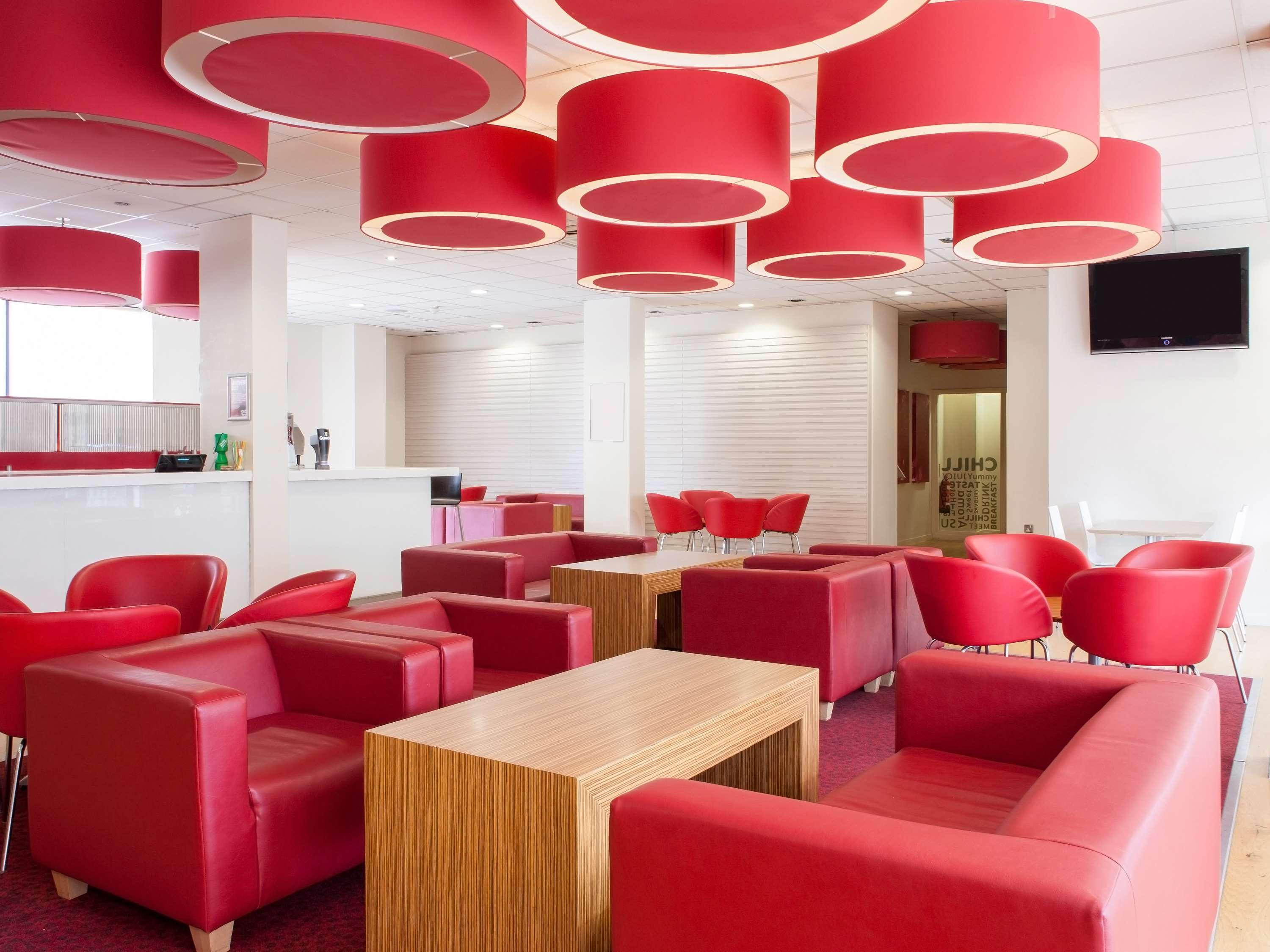 Travelodge Kew Bridge 