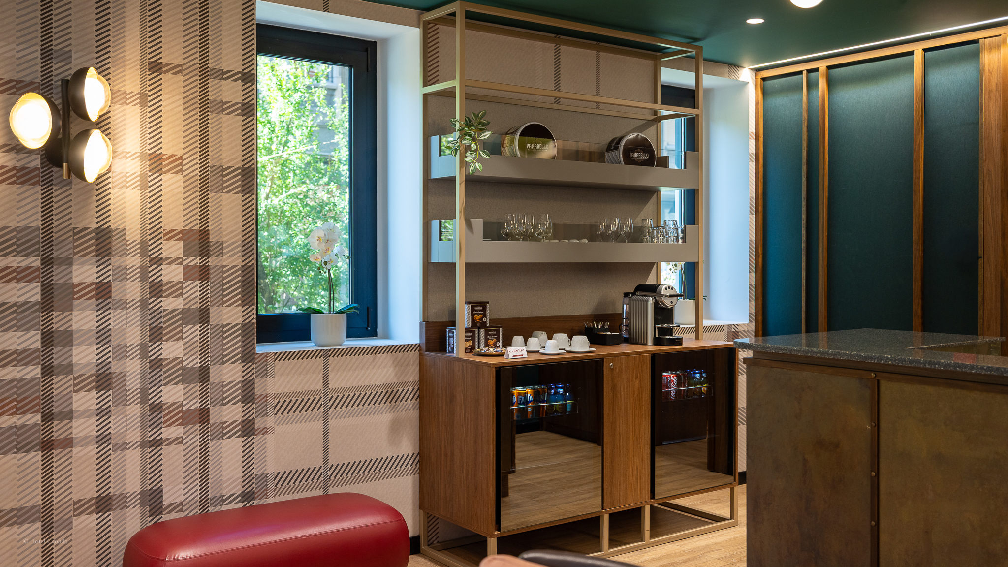 Hotel Canada Urban Chic - photo