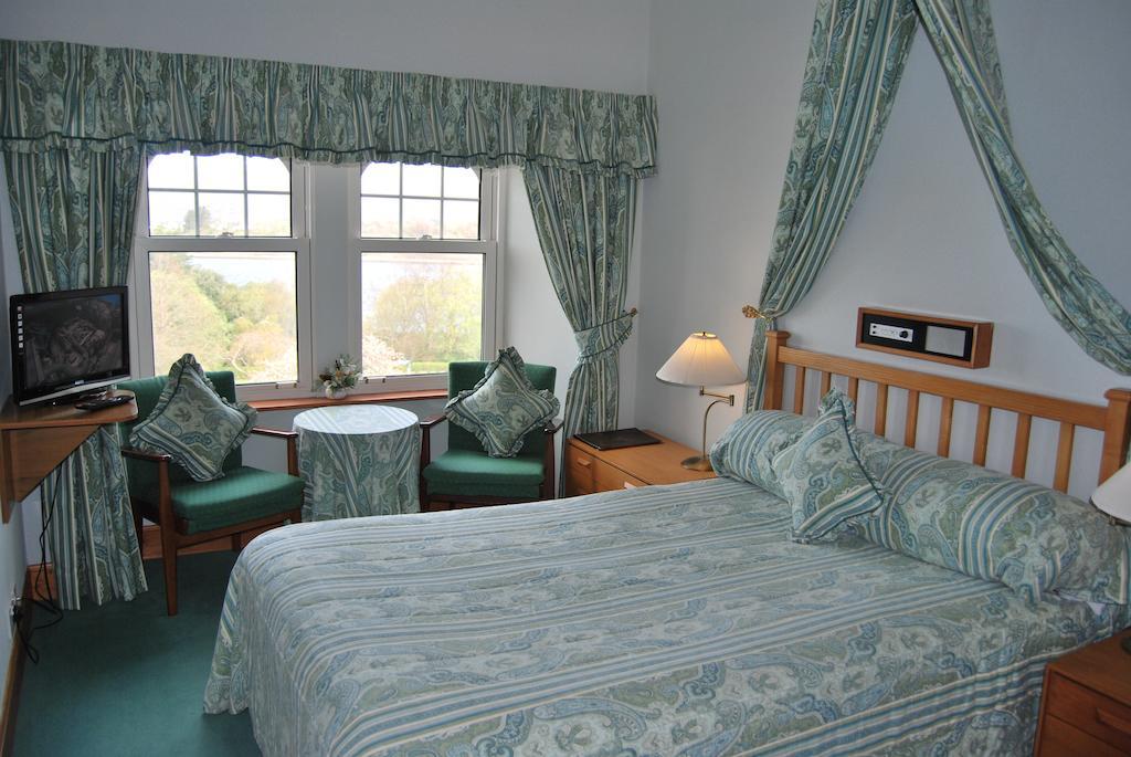 Falls of Lora Hotel