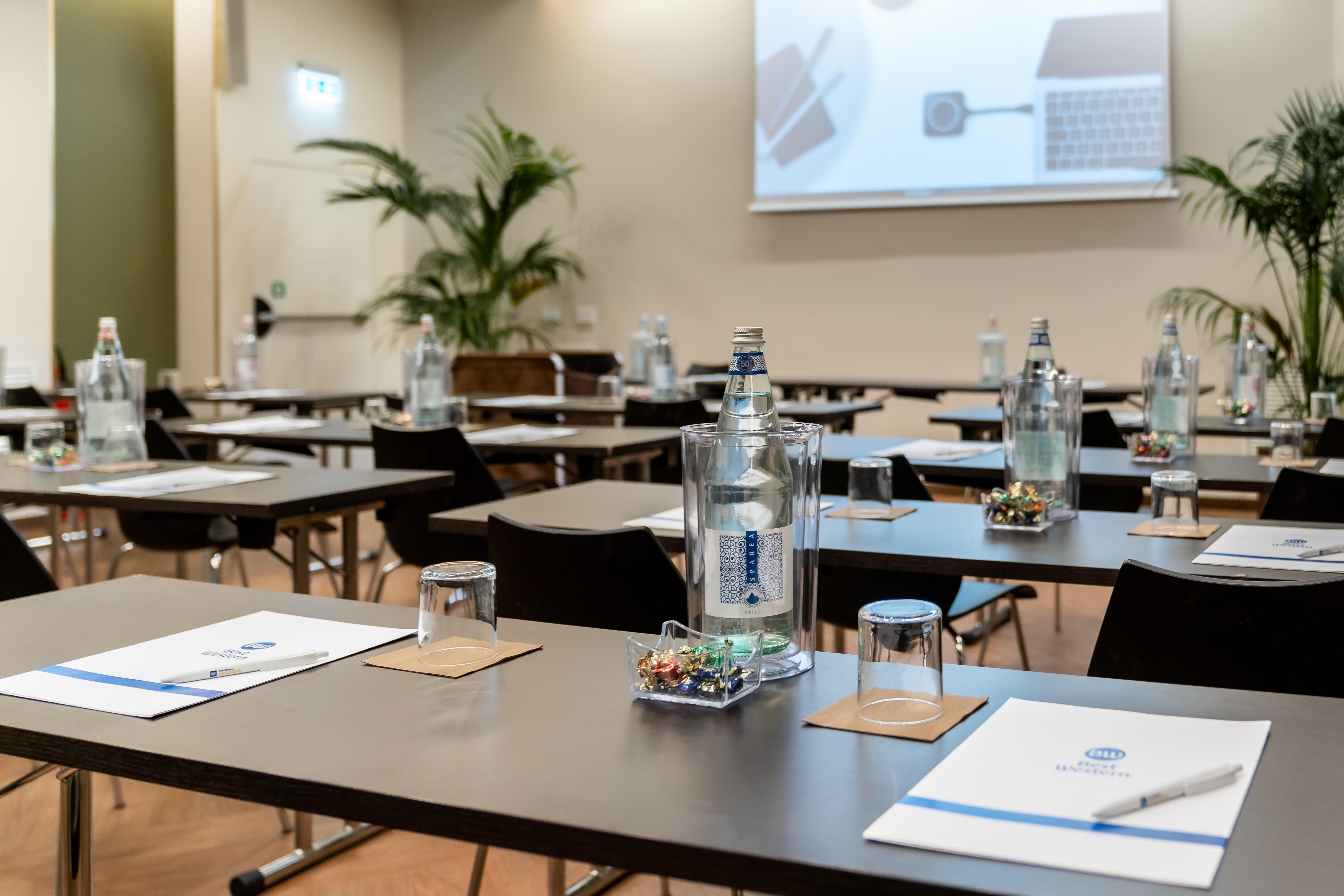 Best Western Hotel Madison - photo