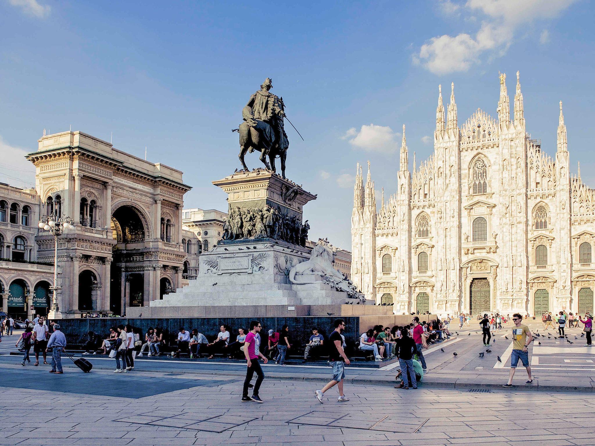 Ibis Styles Milano Centro - photo