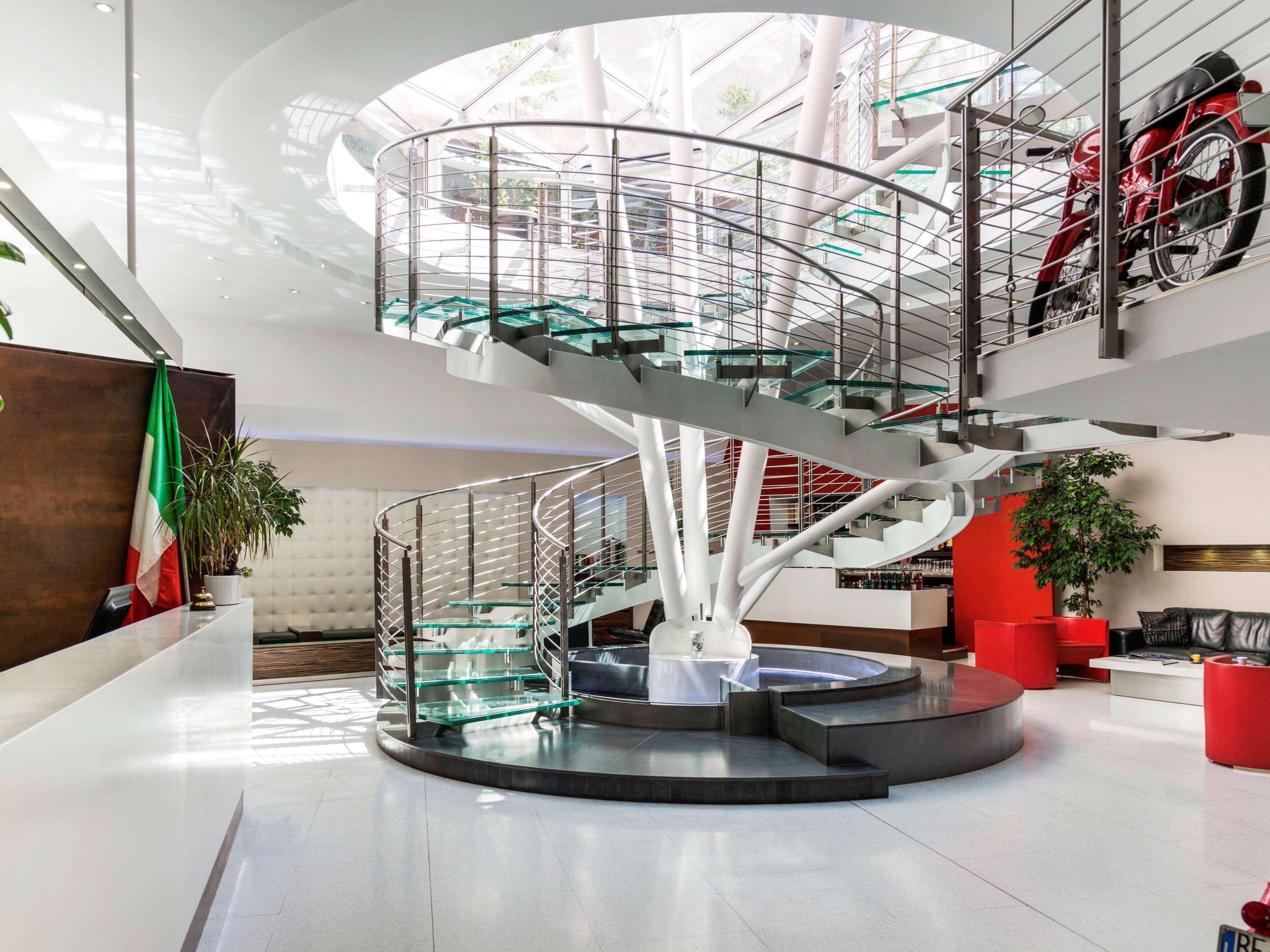 Ibis Styles Milano Centro - photo