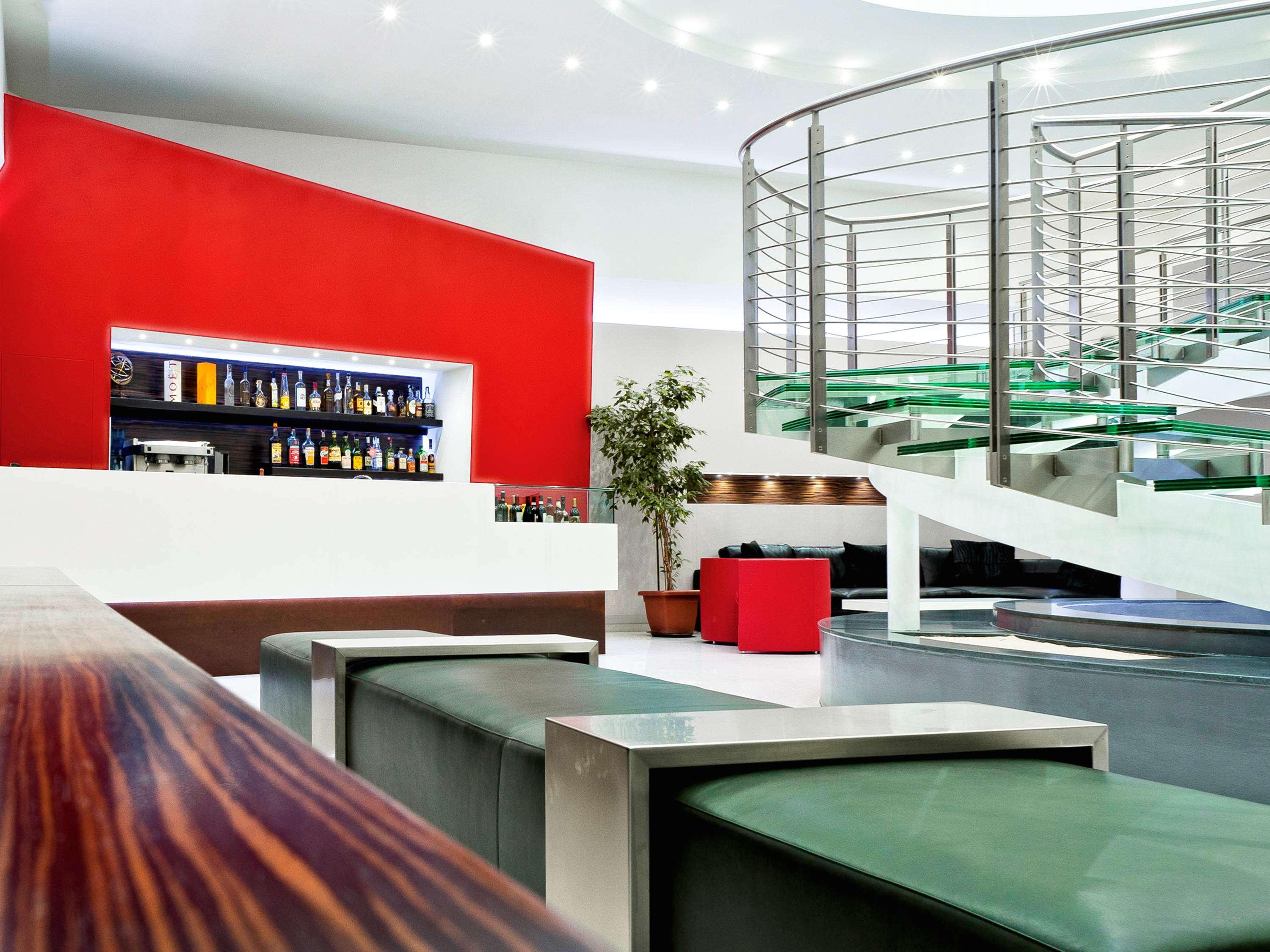 Ibis Styles Milano Centro - photo