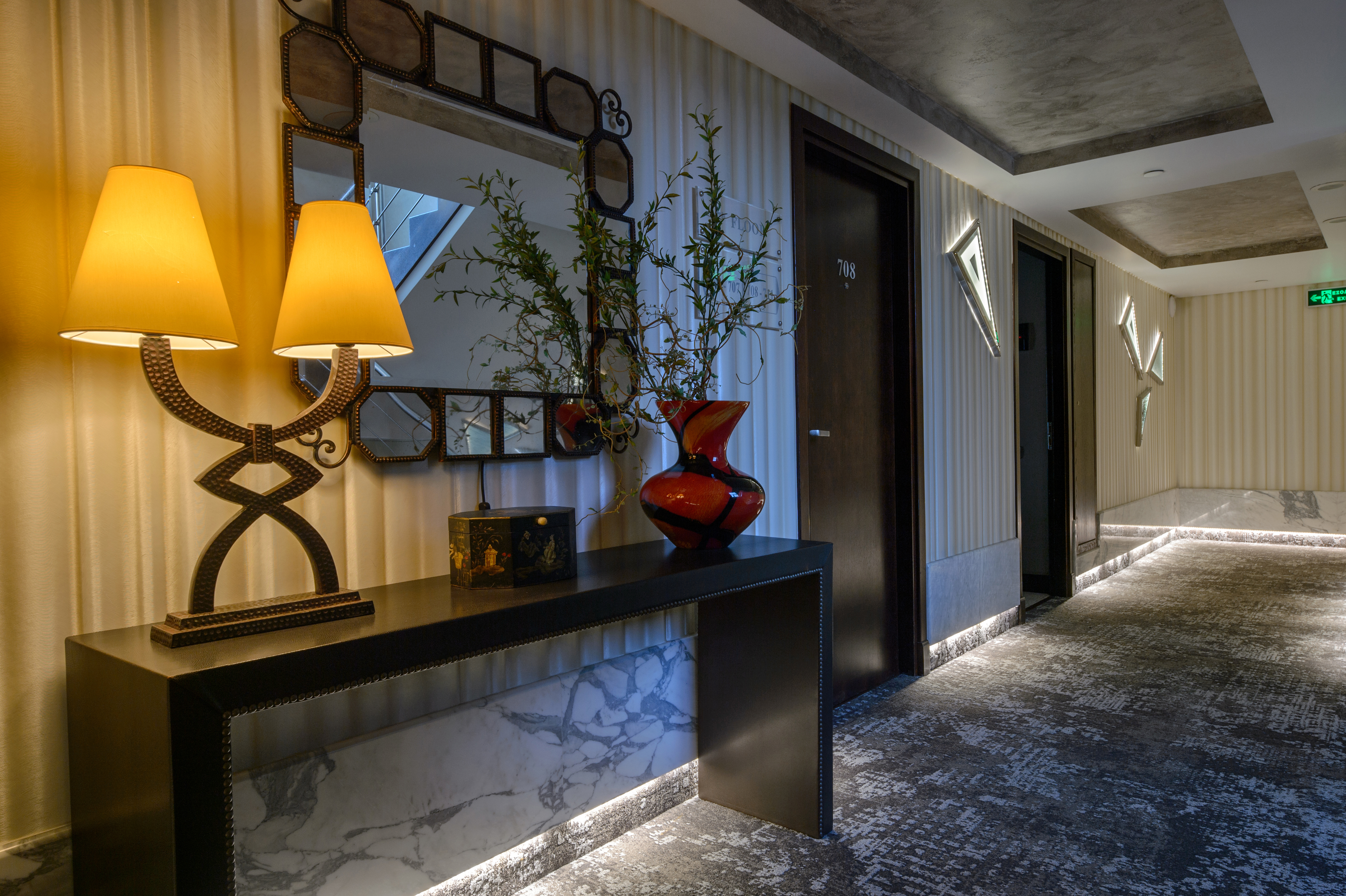 The Athenian Callirhoe Exclusive - nuotrauka