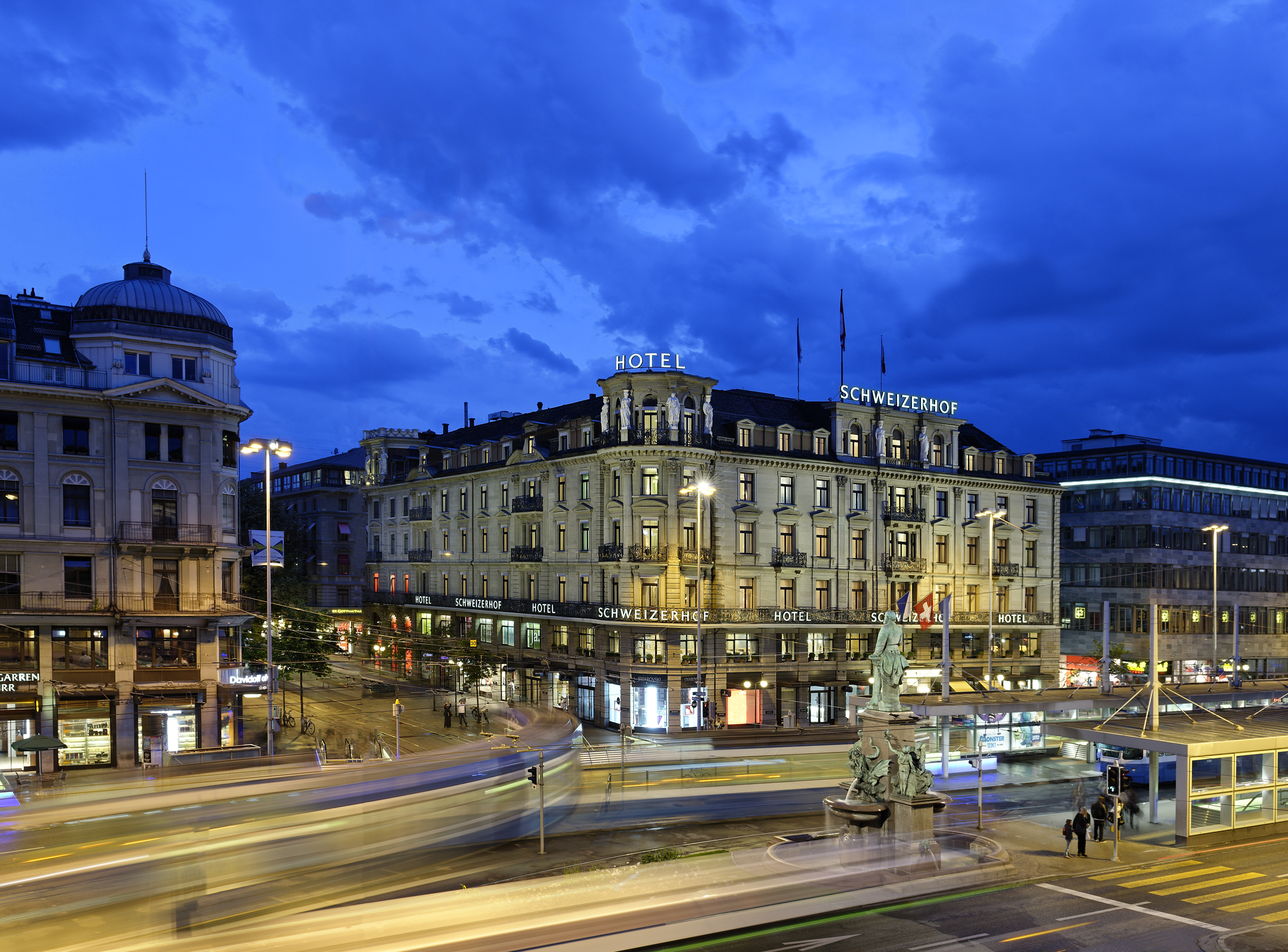 Hotel Schweizerhof Zürich by null
