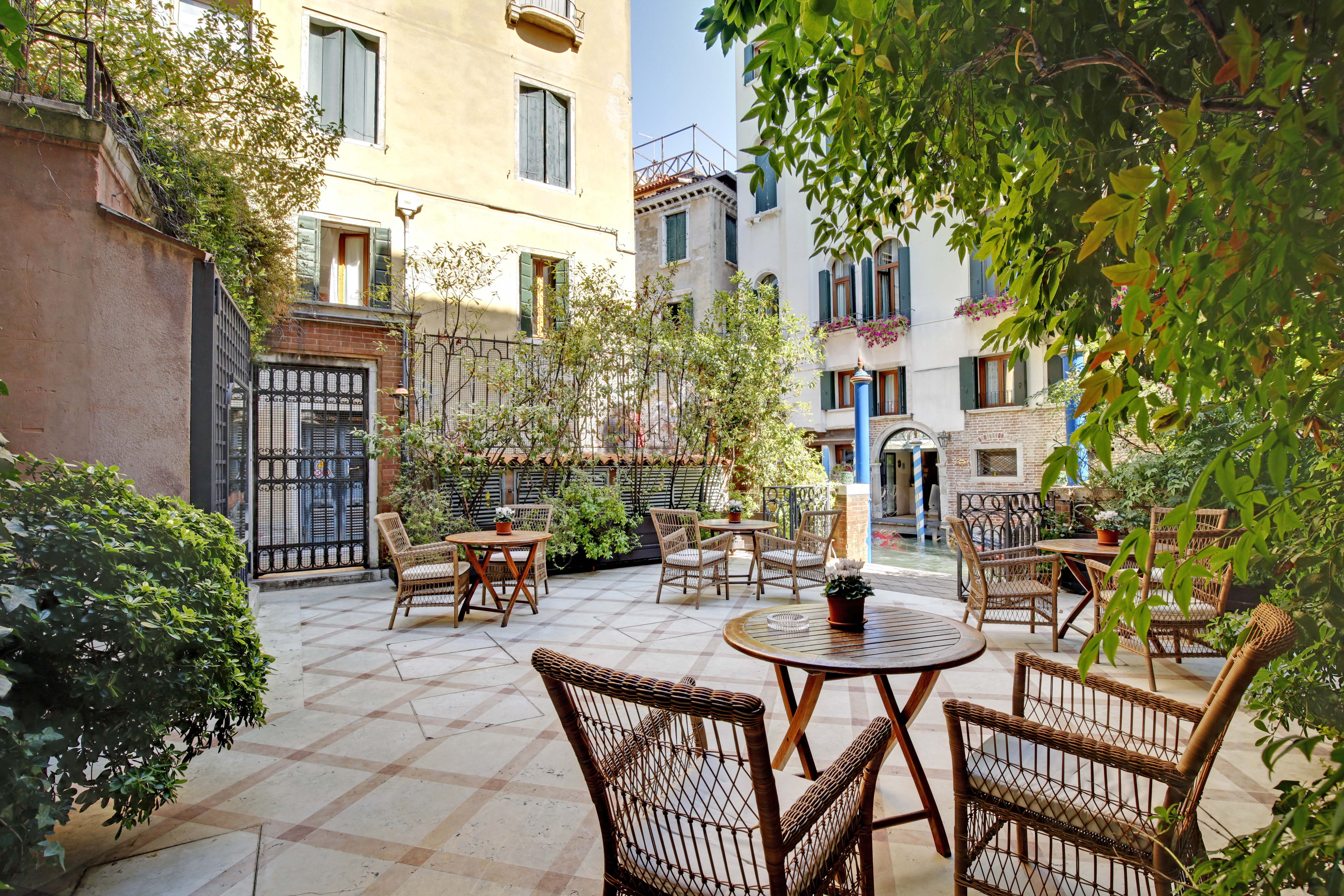 Dona Palace - nuotrauka