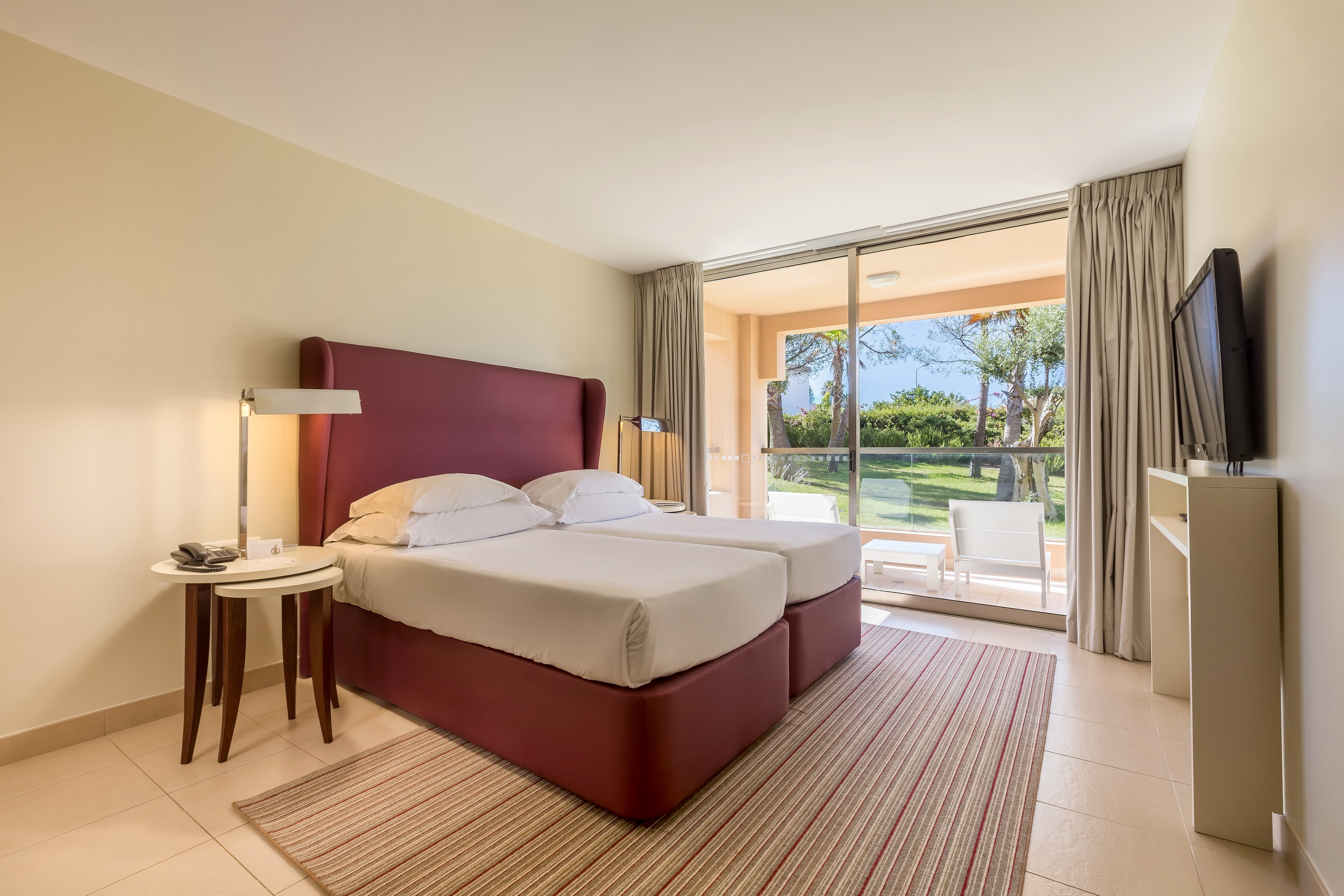 NAU Sao Rafael Suites