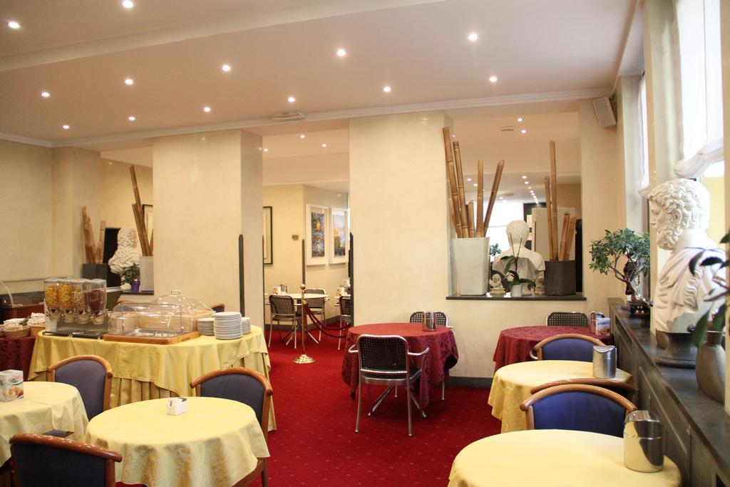 Club Hotel Milan - photo