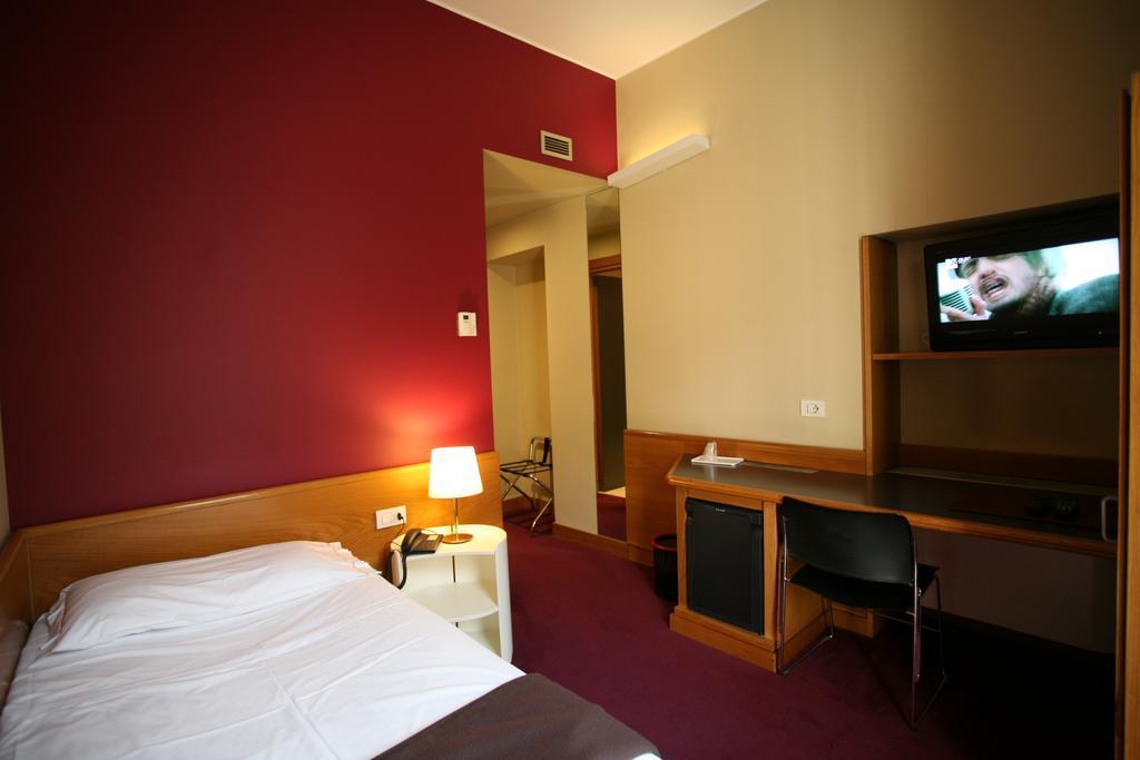 Club Hotel Milan - photo
