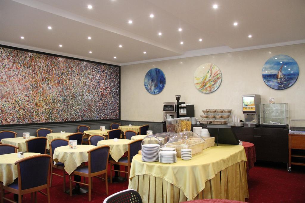 Club Hotel Milan - photo