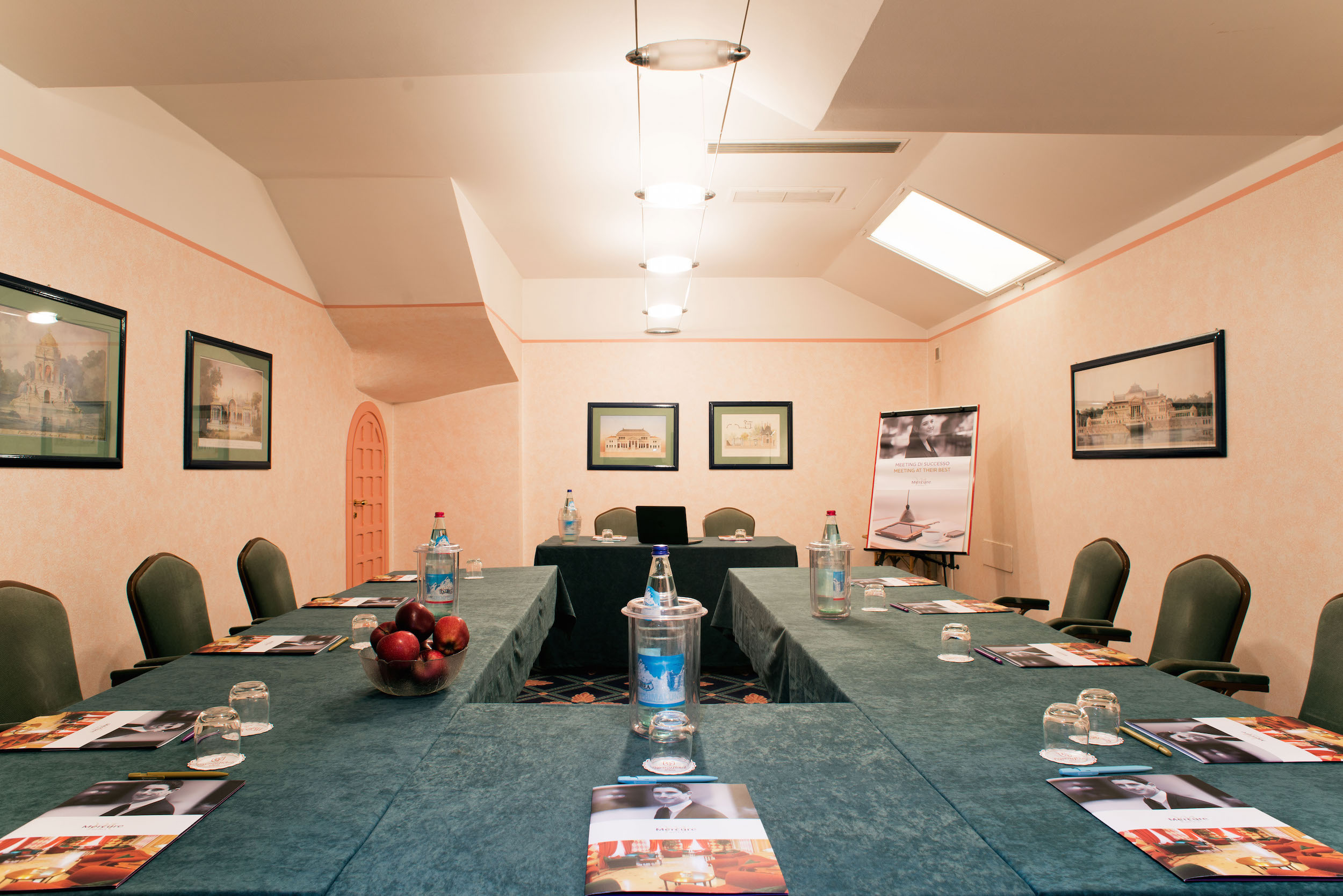 Hotel Milano Regency - photo