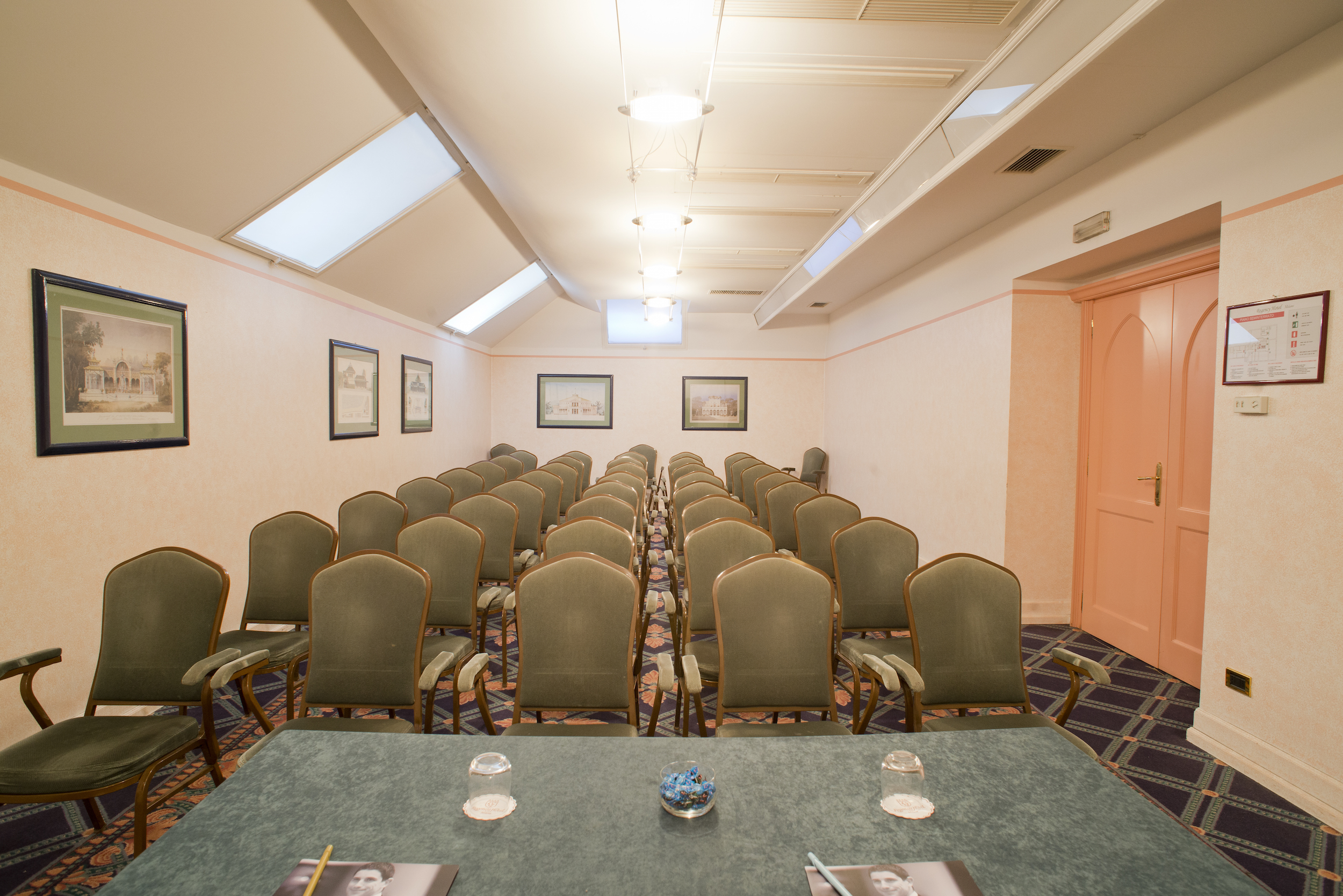 Hotel Milano Regency - photo