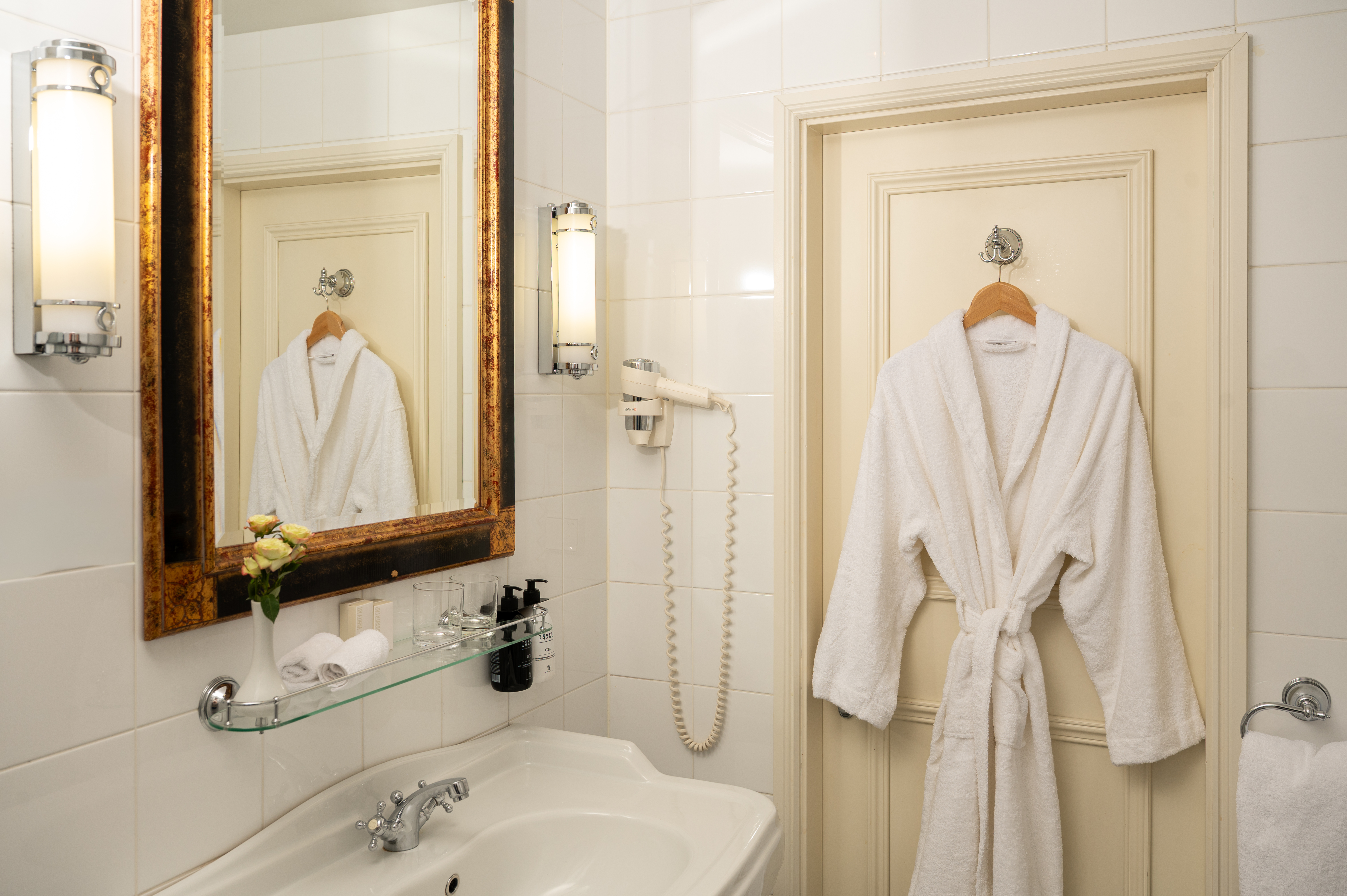 Grand Palace Hotel
