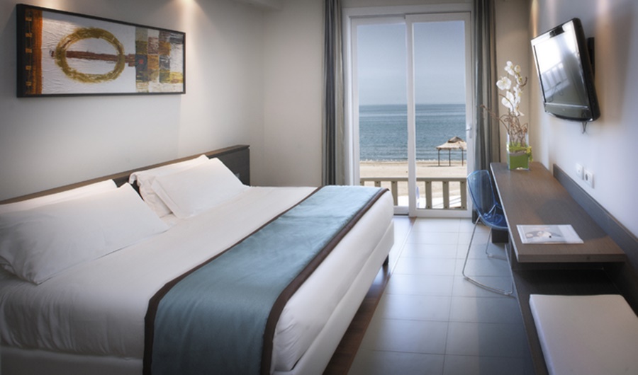 Yes Hotel Touring - attēls